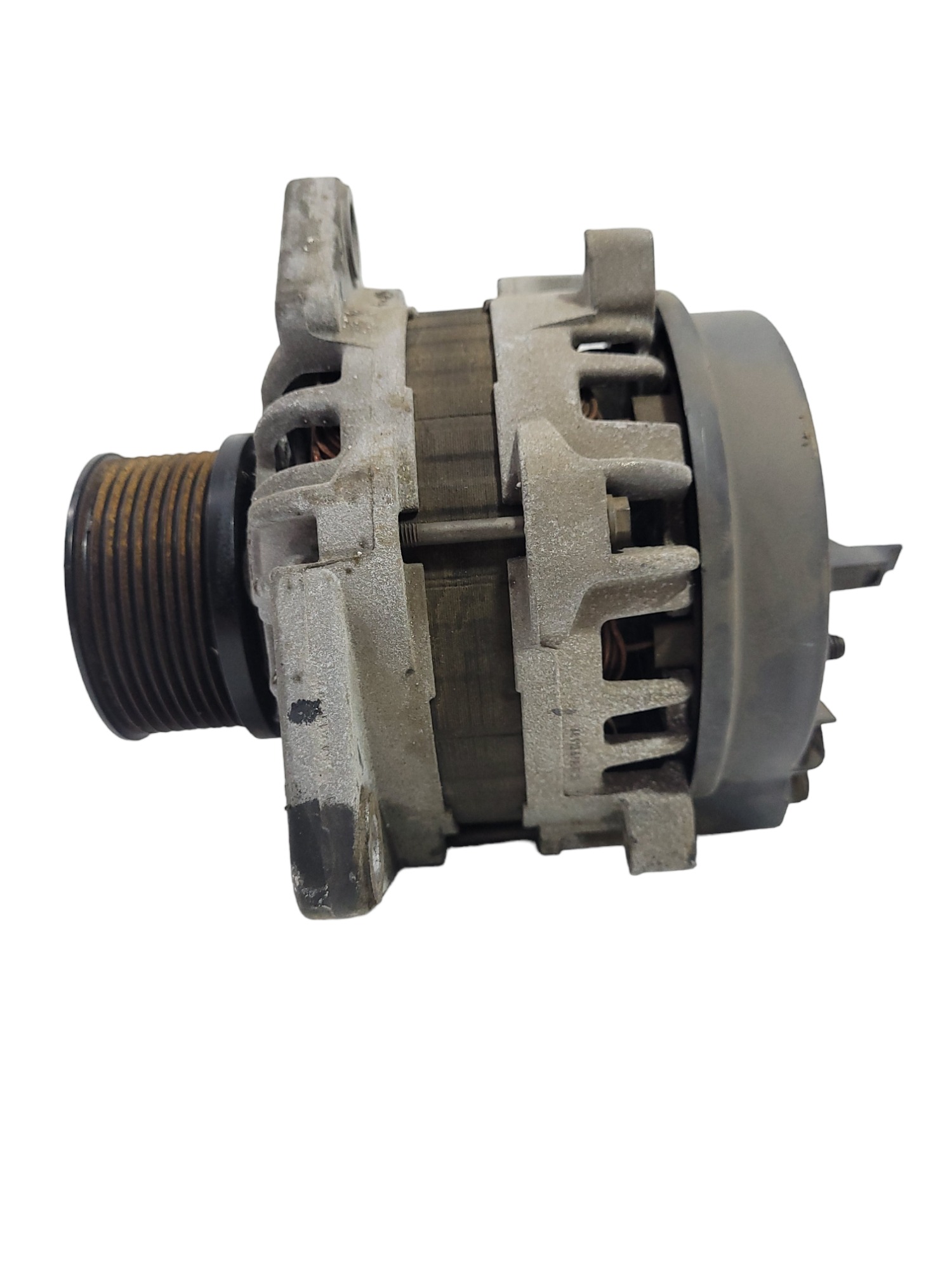 Alternador M Benz Axor 2