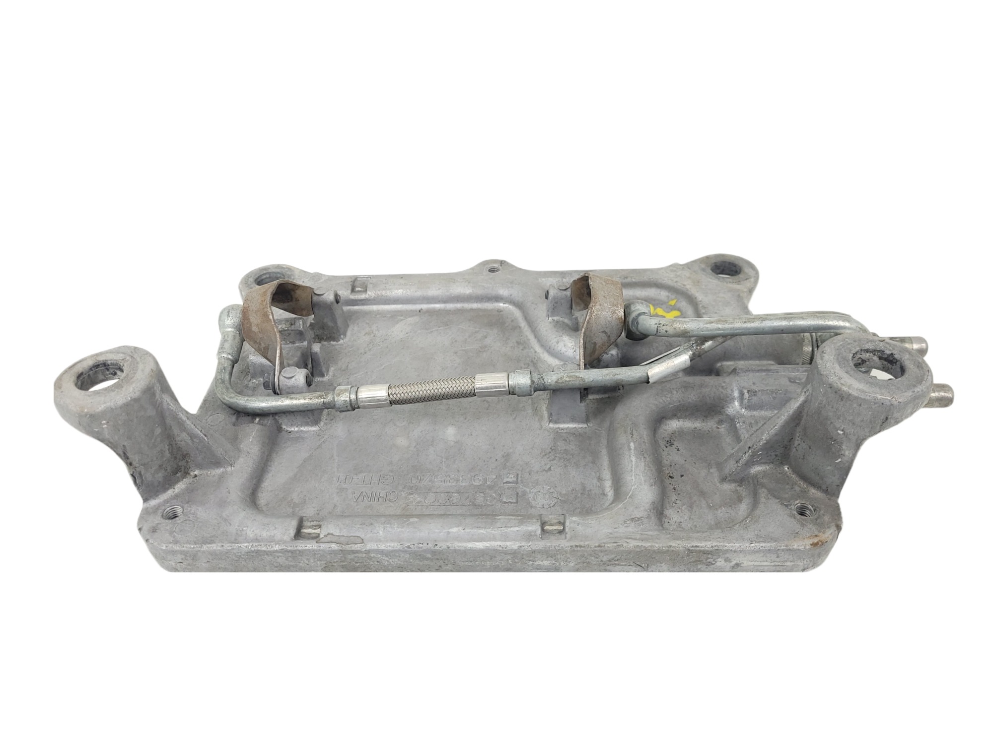 Suporte Do Módulo Injetor Cummins Isc 8.3 6 Cilindros / 3