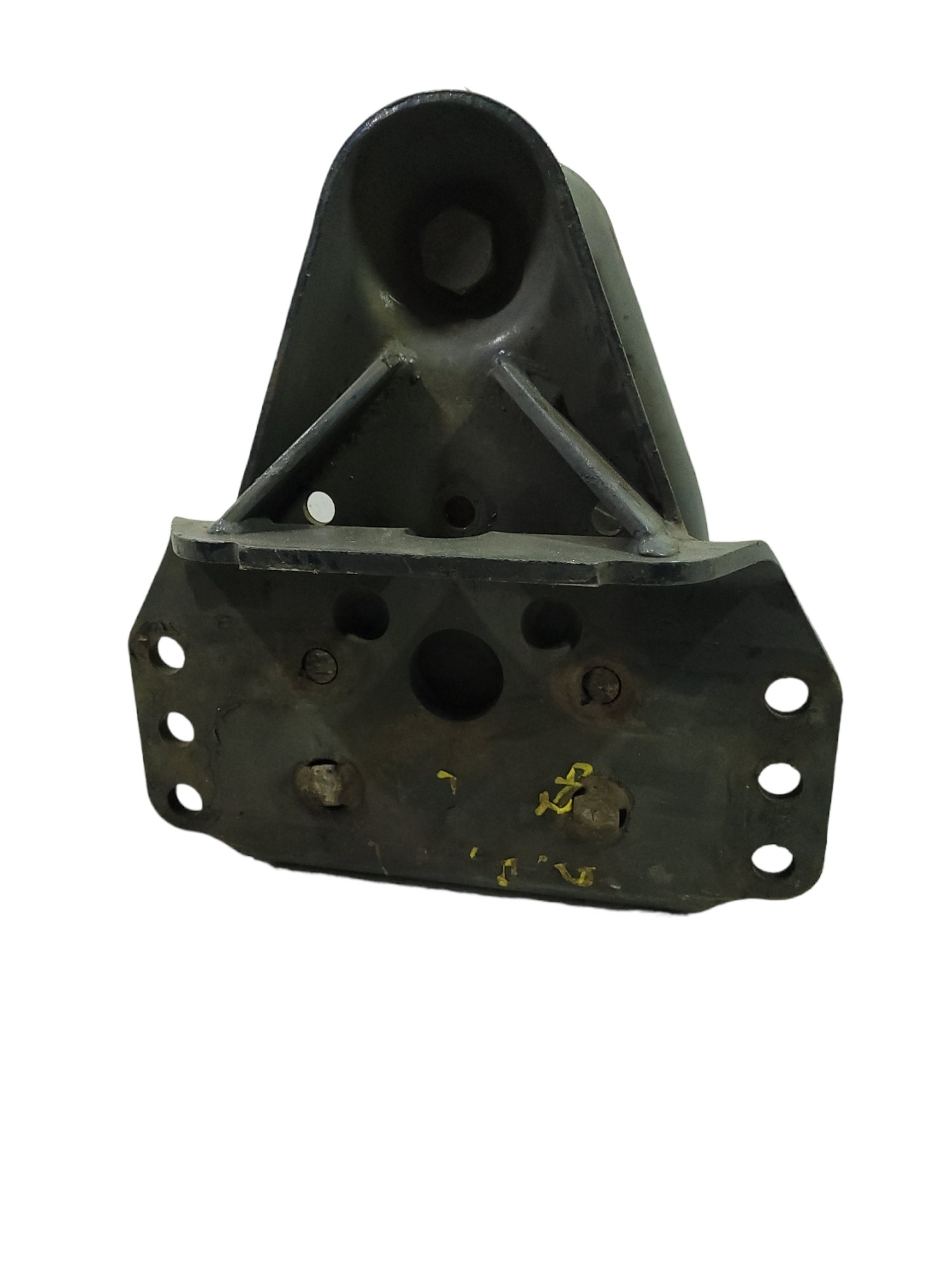 Suporte Balança Central Do Truck Volvo 1
