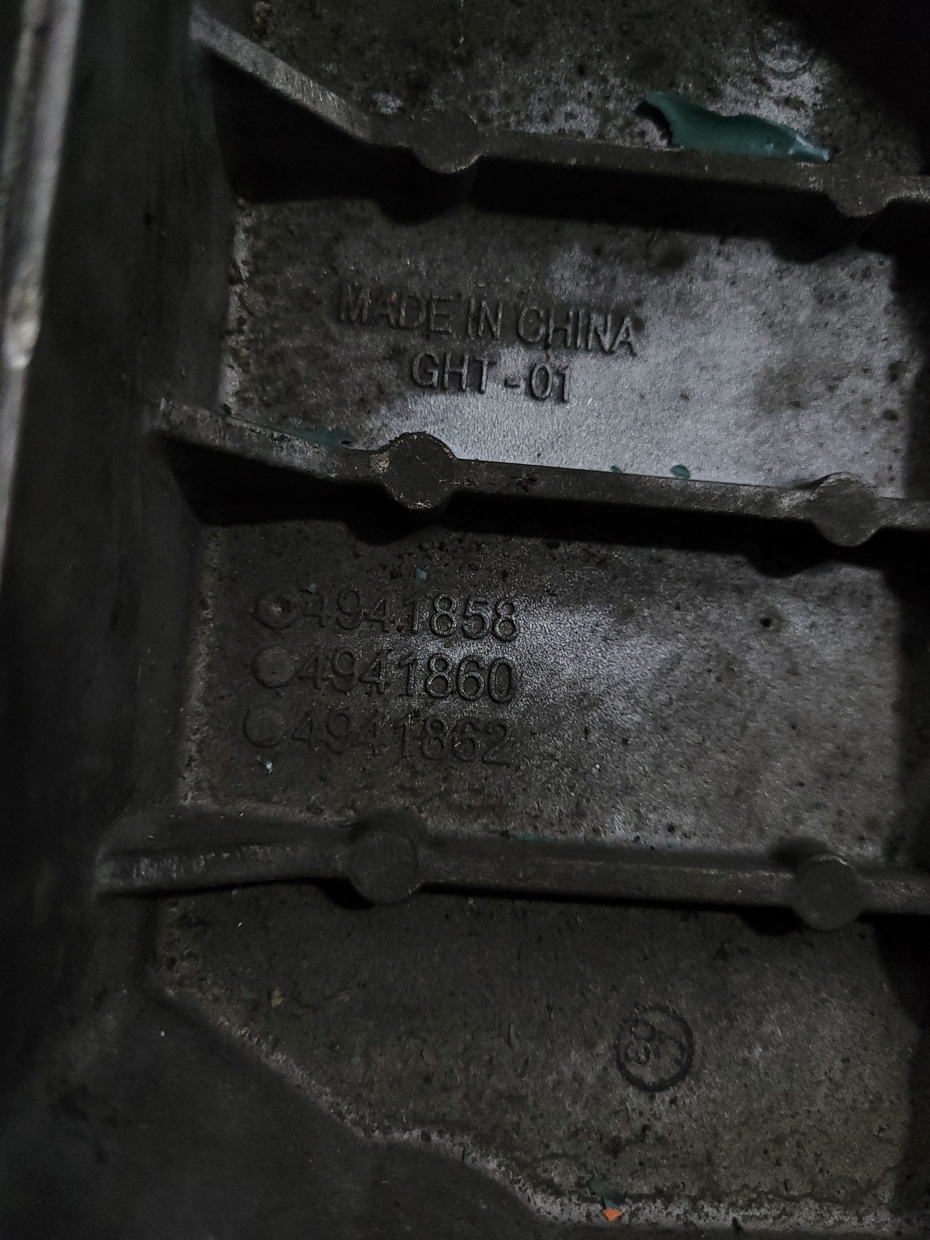 Tampa Válvula Motor Cummins 4941858 5