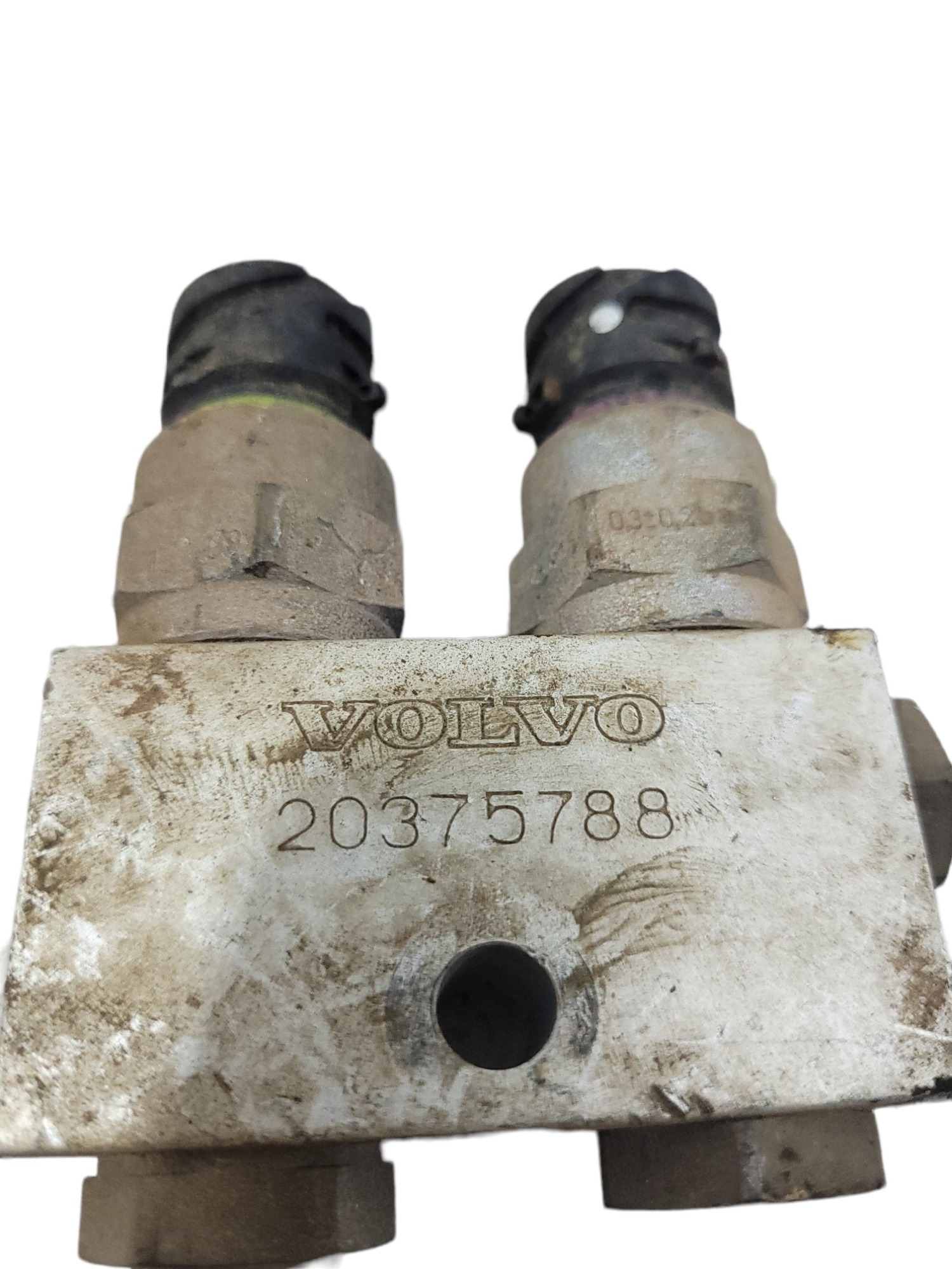 Caixa De Distribuiçao De Freios Volvo 20375788 5