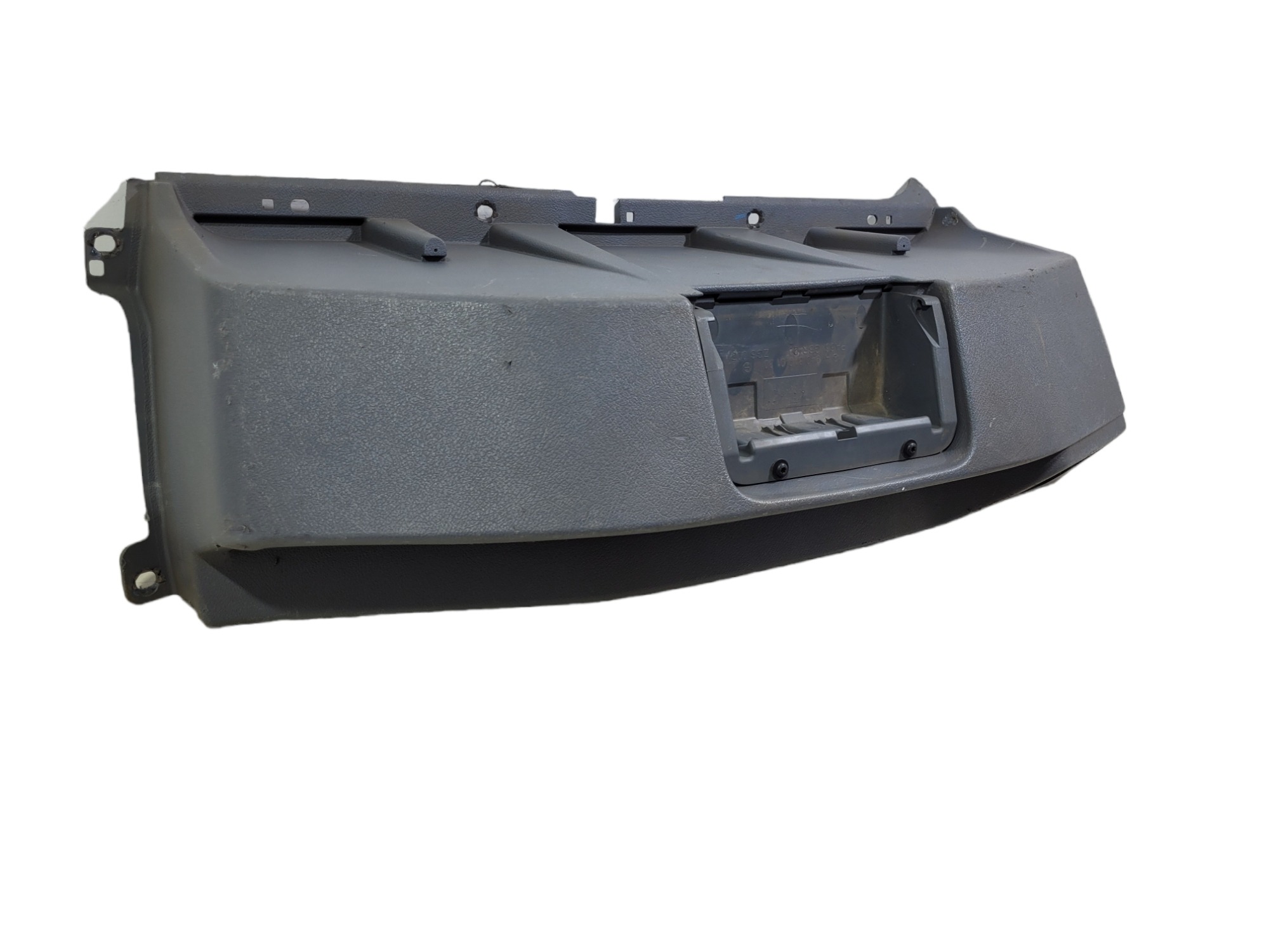 Moldura Central Atego9408100130 1