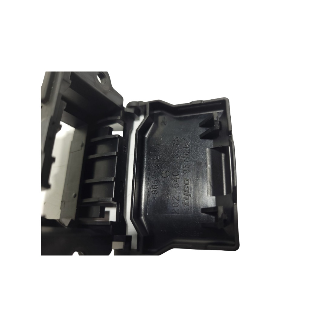Tampa Entrada Obd M Benzn 2025402373 5