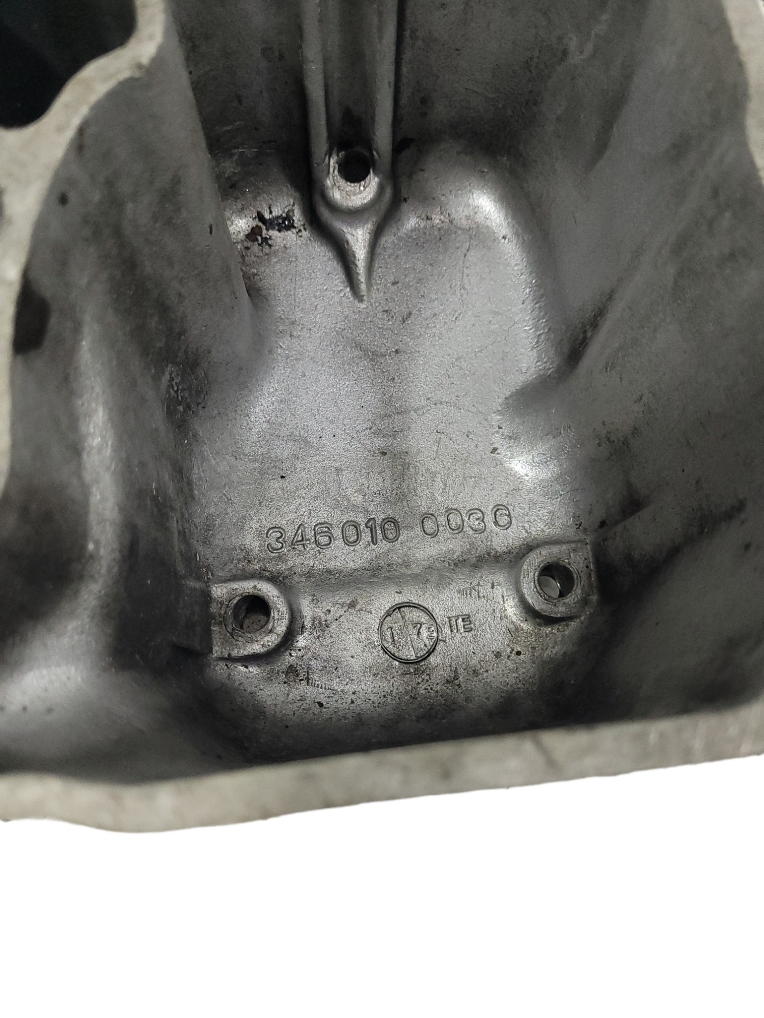 Tampa Válvula Motor Mbenz 3460100030 5
