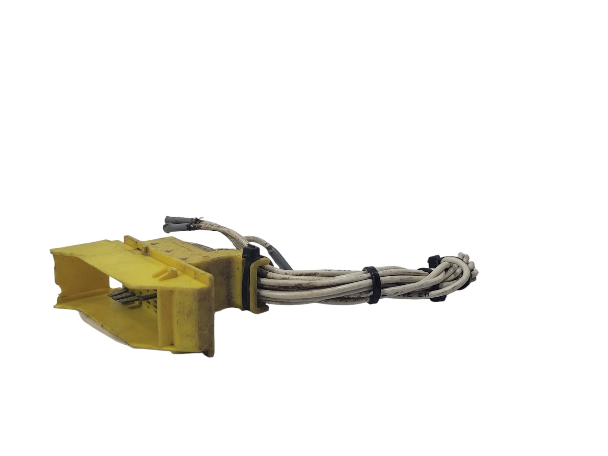 Conector Elétrico Mbenz 3