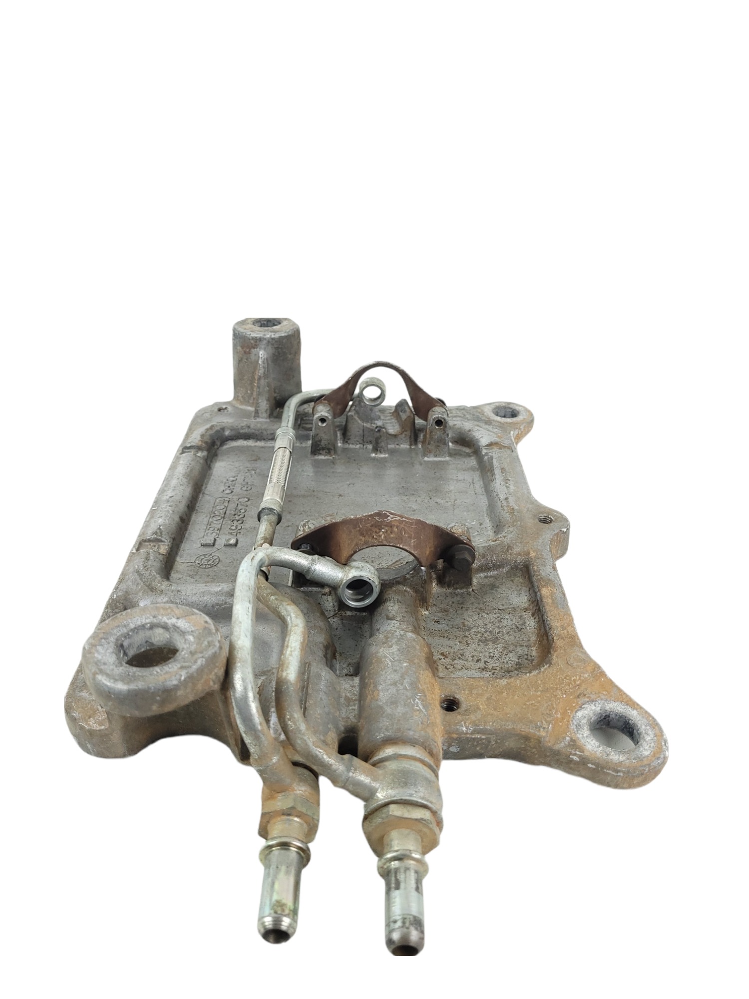 Suporte Módulo Injetor Cummins Isc 6 Cilindros 4933570 5