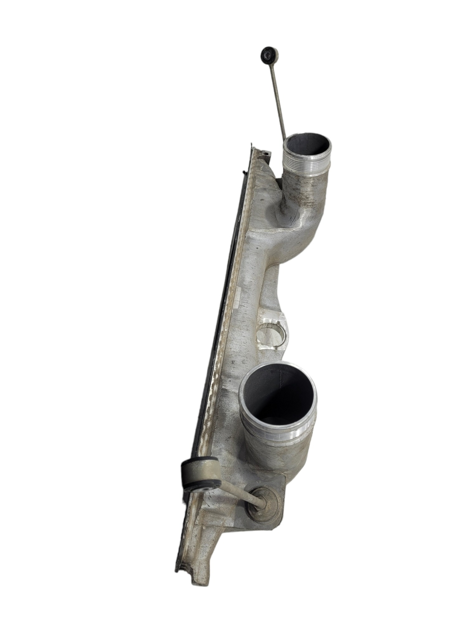 Caixa Suporte Intercooler Man D0924006 3