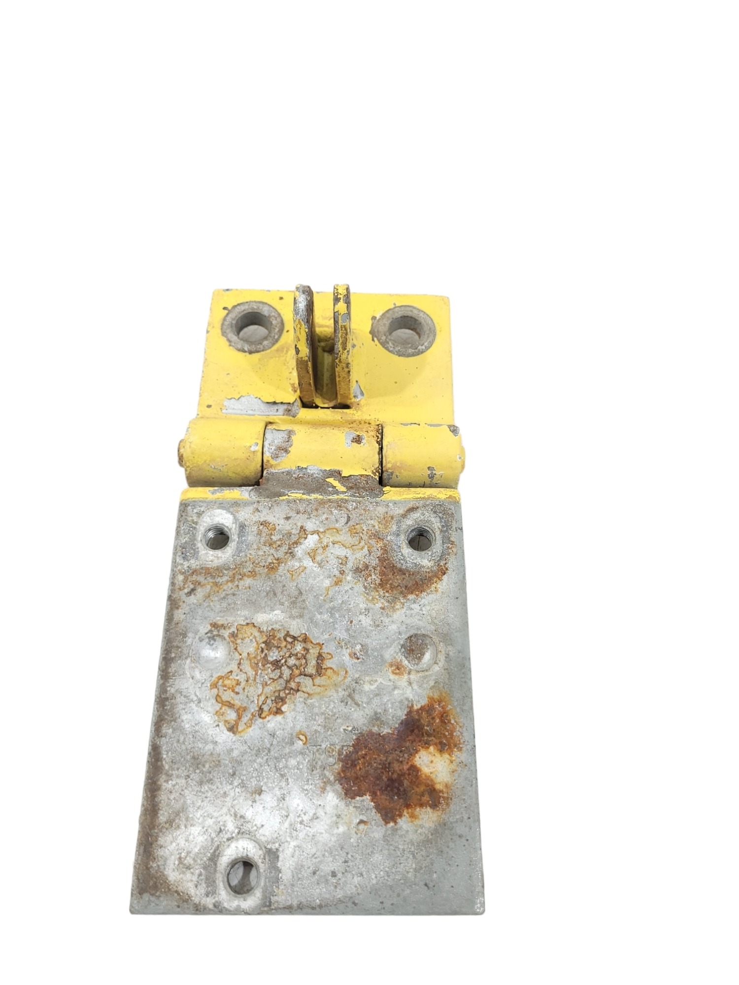 Dobradiça Porta M Benz 1620 5