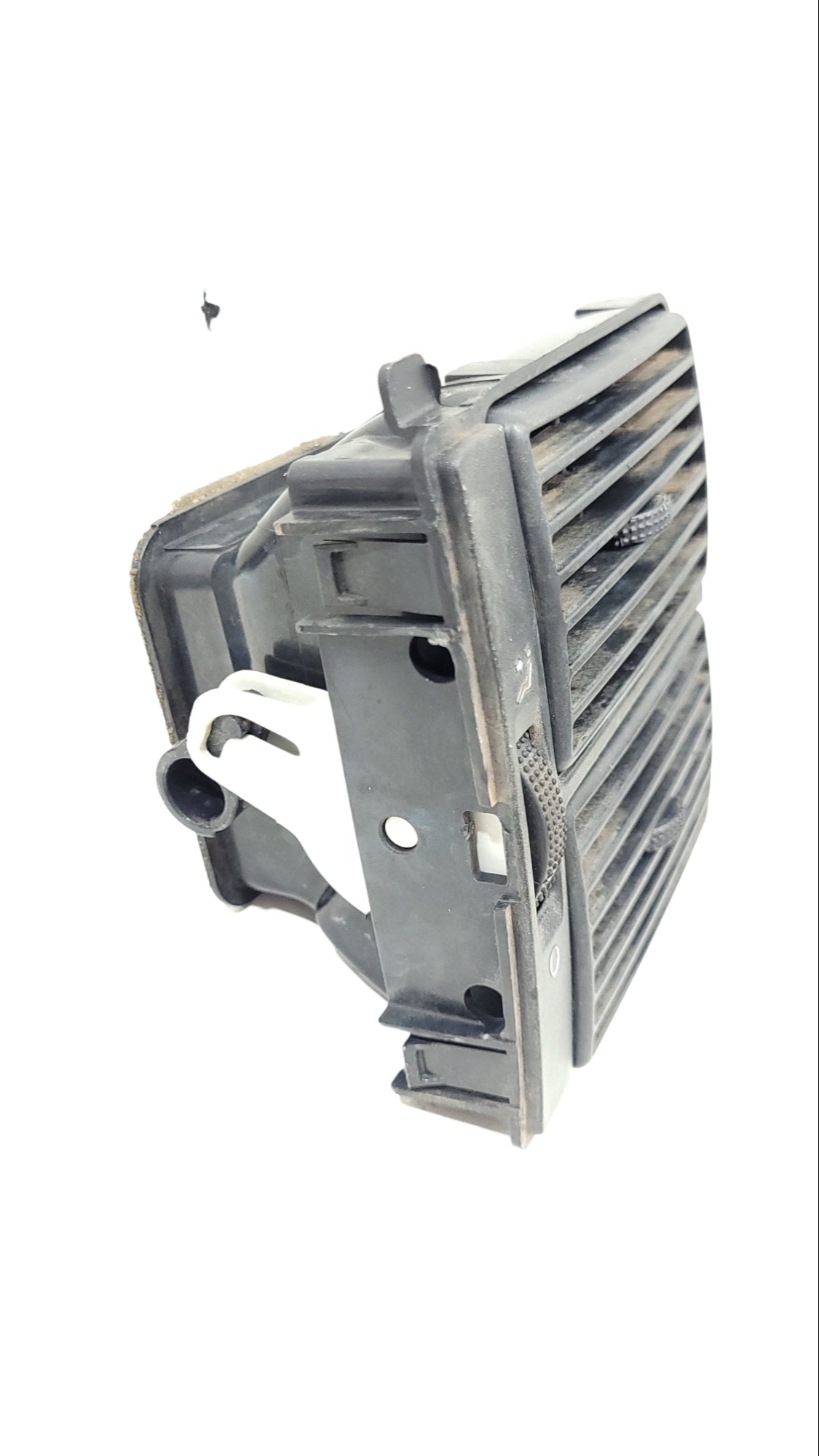 Difusor Ar Painel Direito Vw Constellation 2r2819706 3
