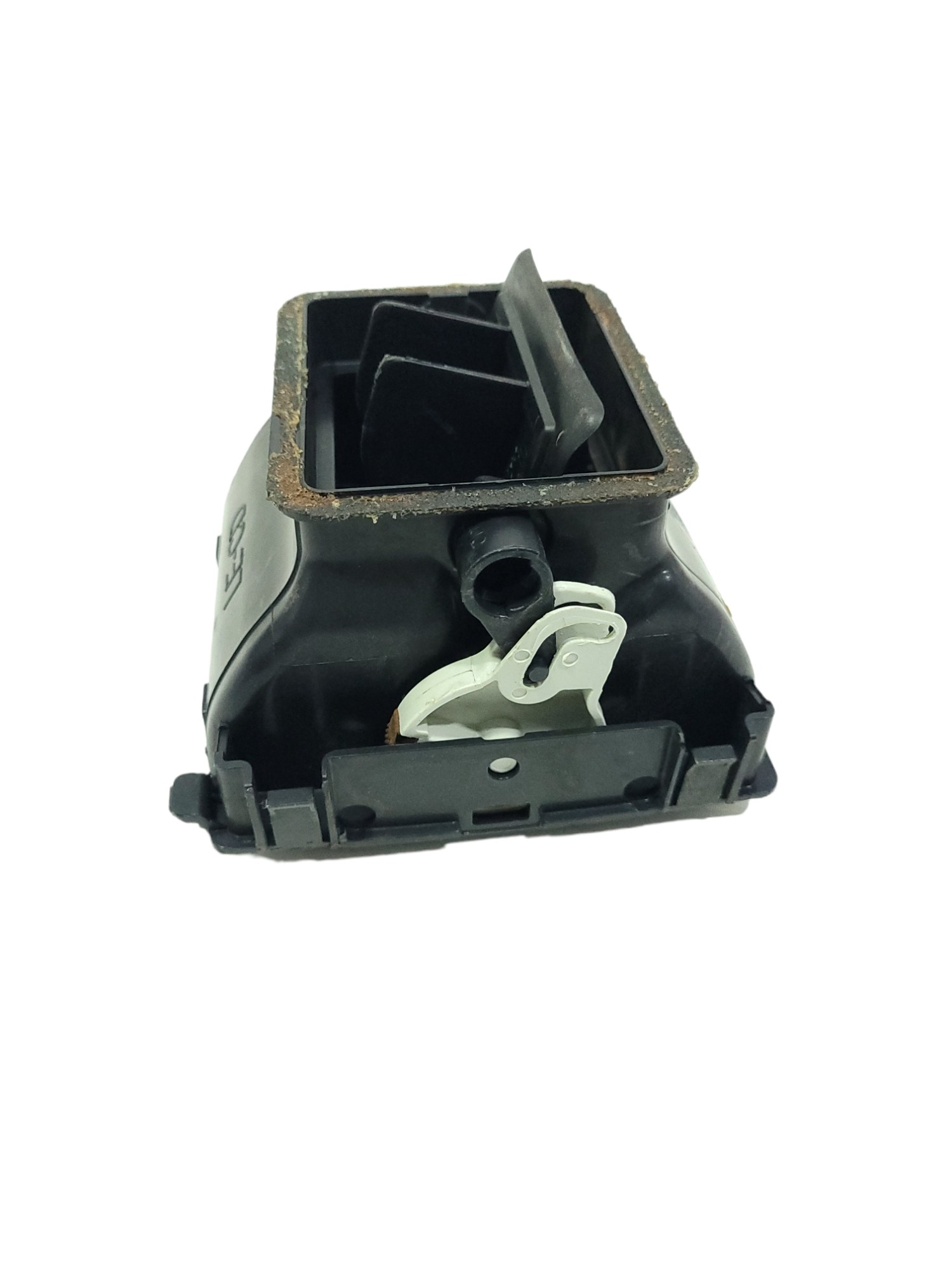 Difusor Ar Esquerdo Vw Constellation 2r2819705 3