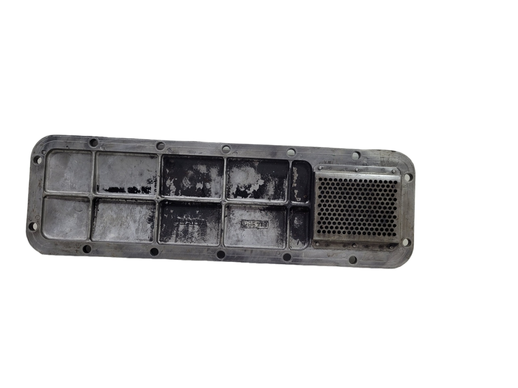 Tampa Lateral Motor Scania 113 D295218 4
