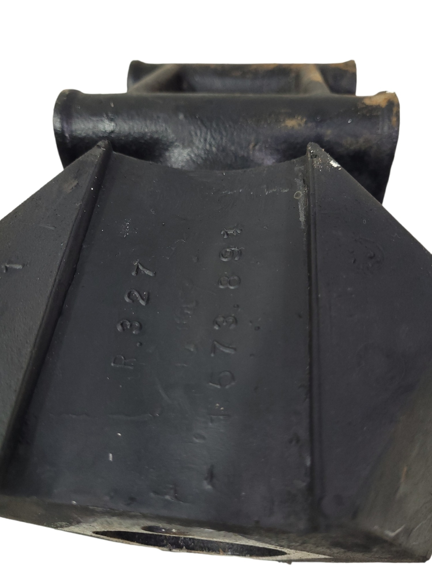 Coxim Traseiro Volvo Nl 121573891 5