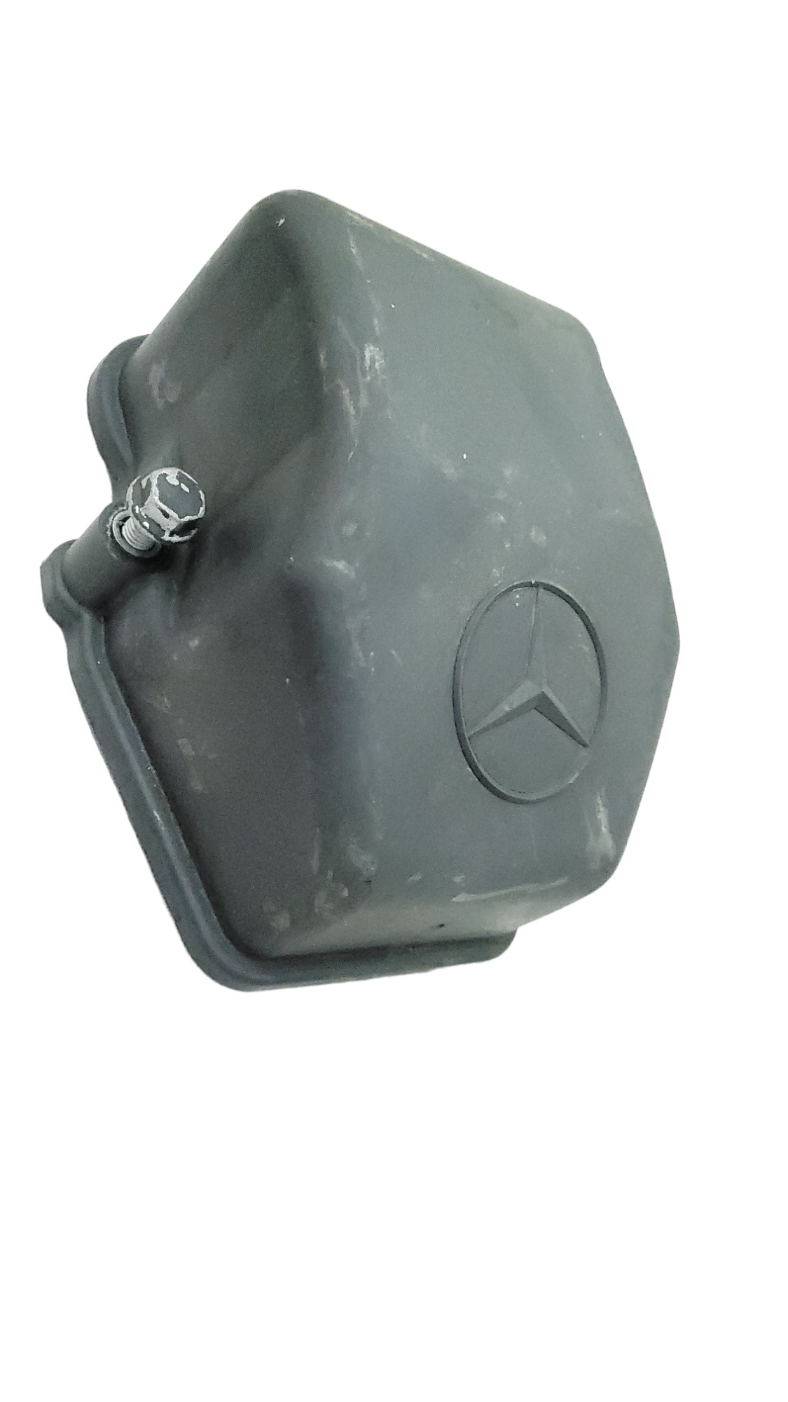 Tampa Valvula Mb Axor Preto 1