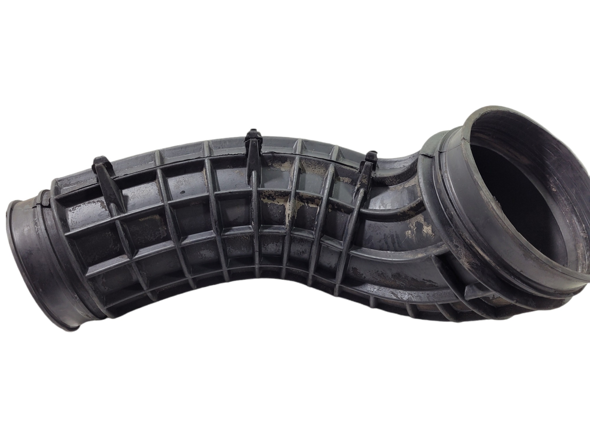 Ponta Da Mangueira Filtro Ar Ao Turbo Motor Ford Cargo 2