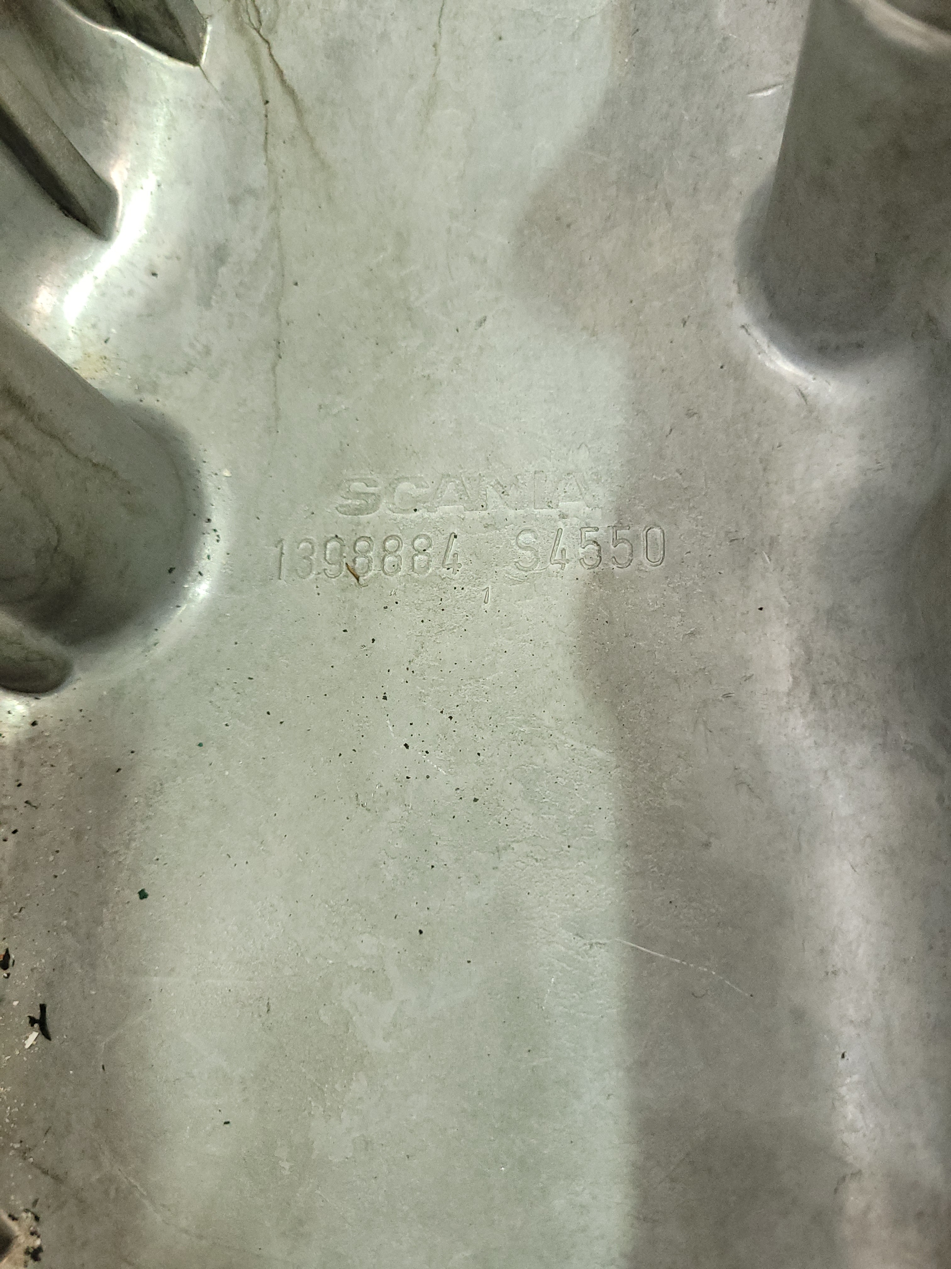 Tampa Valvulas Superior Motor Scania 1241398884 5