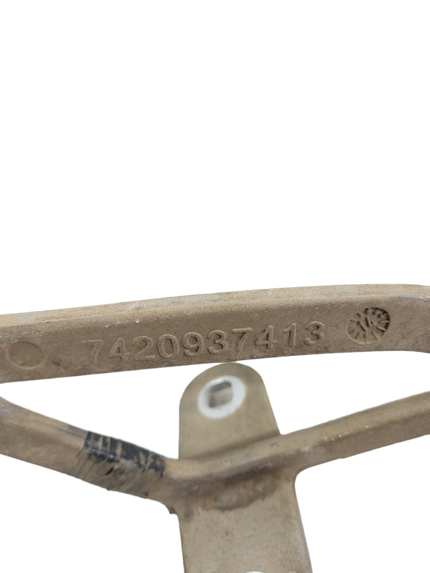 Suporte Do Quebra Sol Volvo Vm 7420937413 5