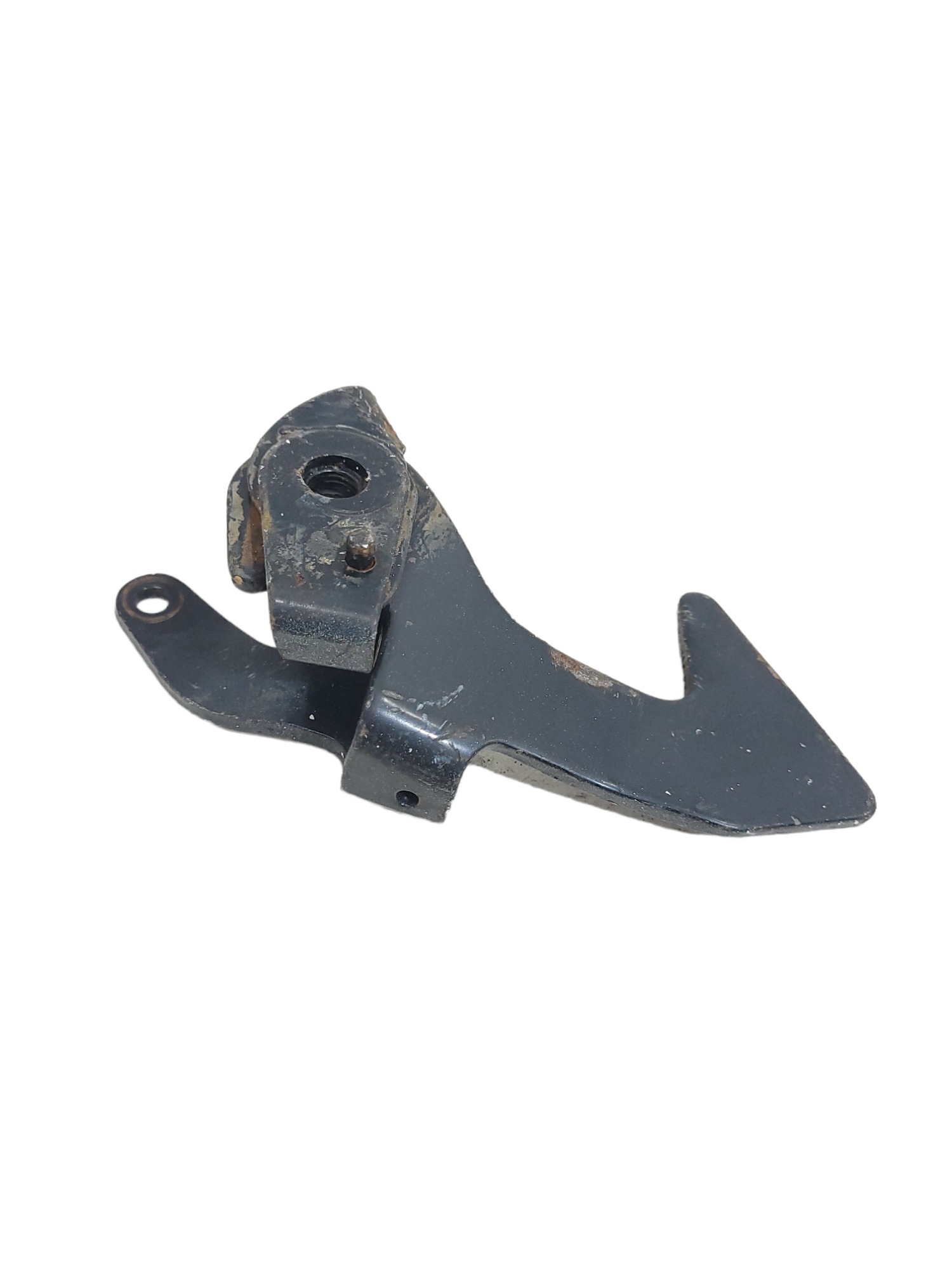 Suporte Tranca Cabine Vw Constellation 24250 3