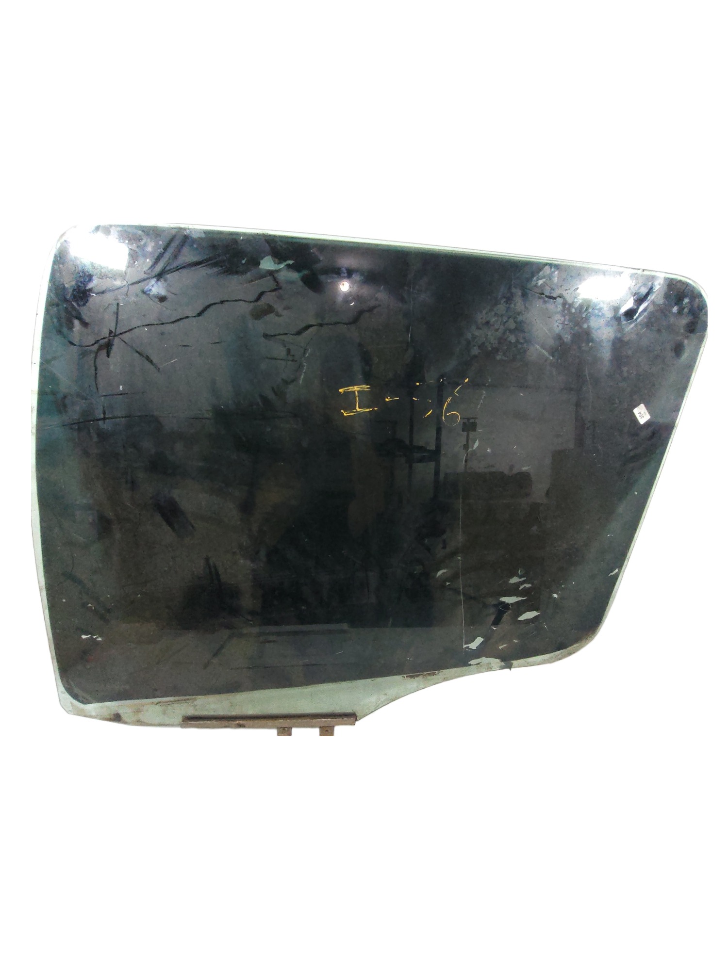 Vidro Porta M Benz Axor 2544ch 4