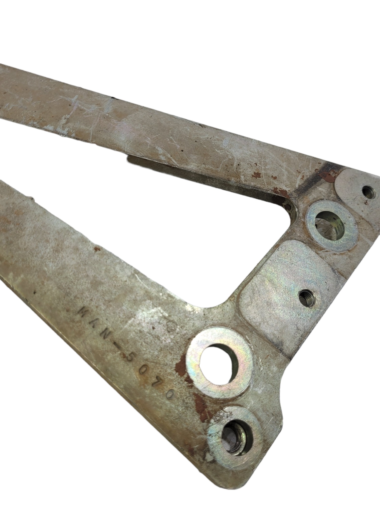 Suporte Man 5070 4