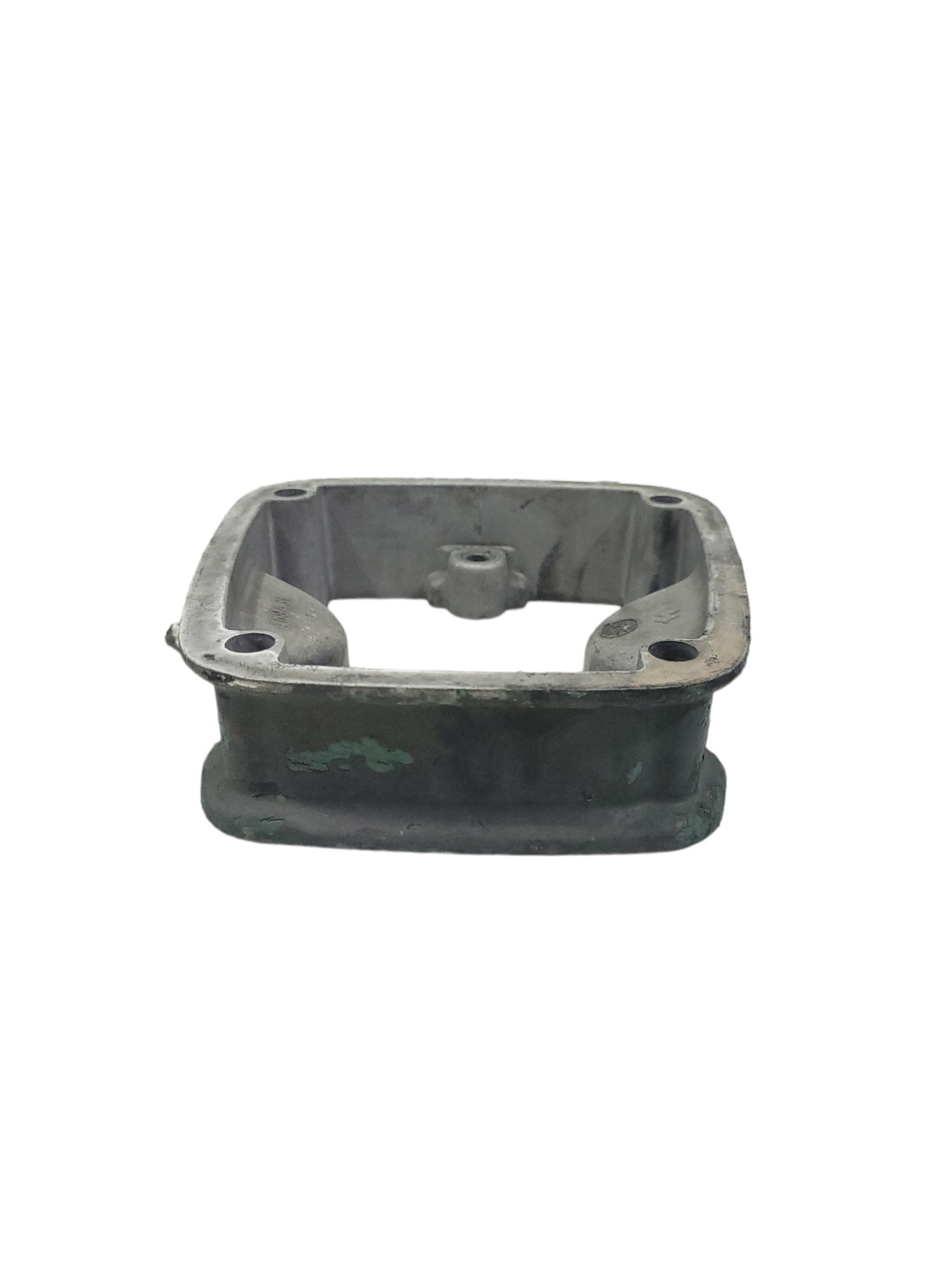 Suporte Tampa Válvula Volvo Nl 469431 4