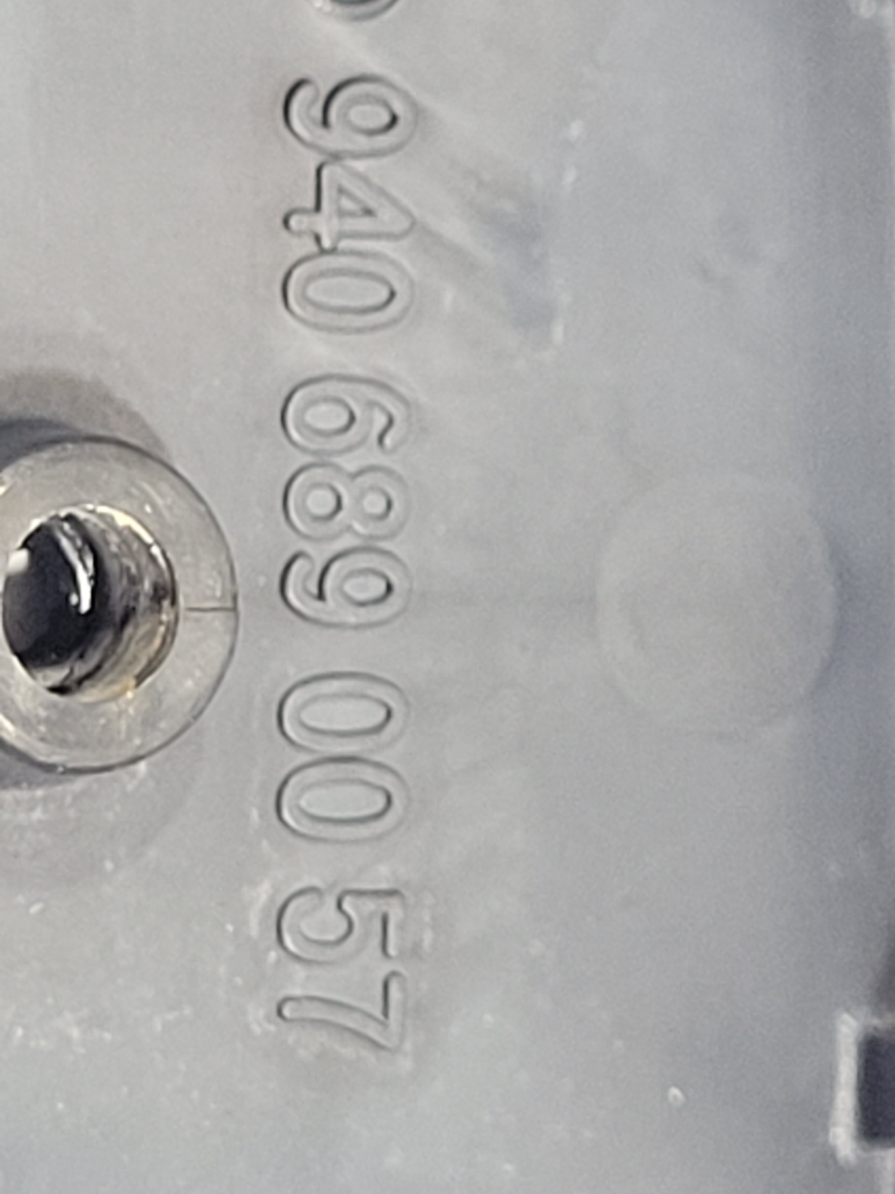 Cobertura Conector Mbenz Atego 9406890057 5