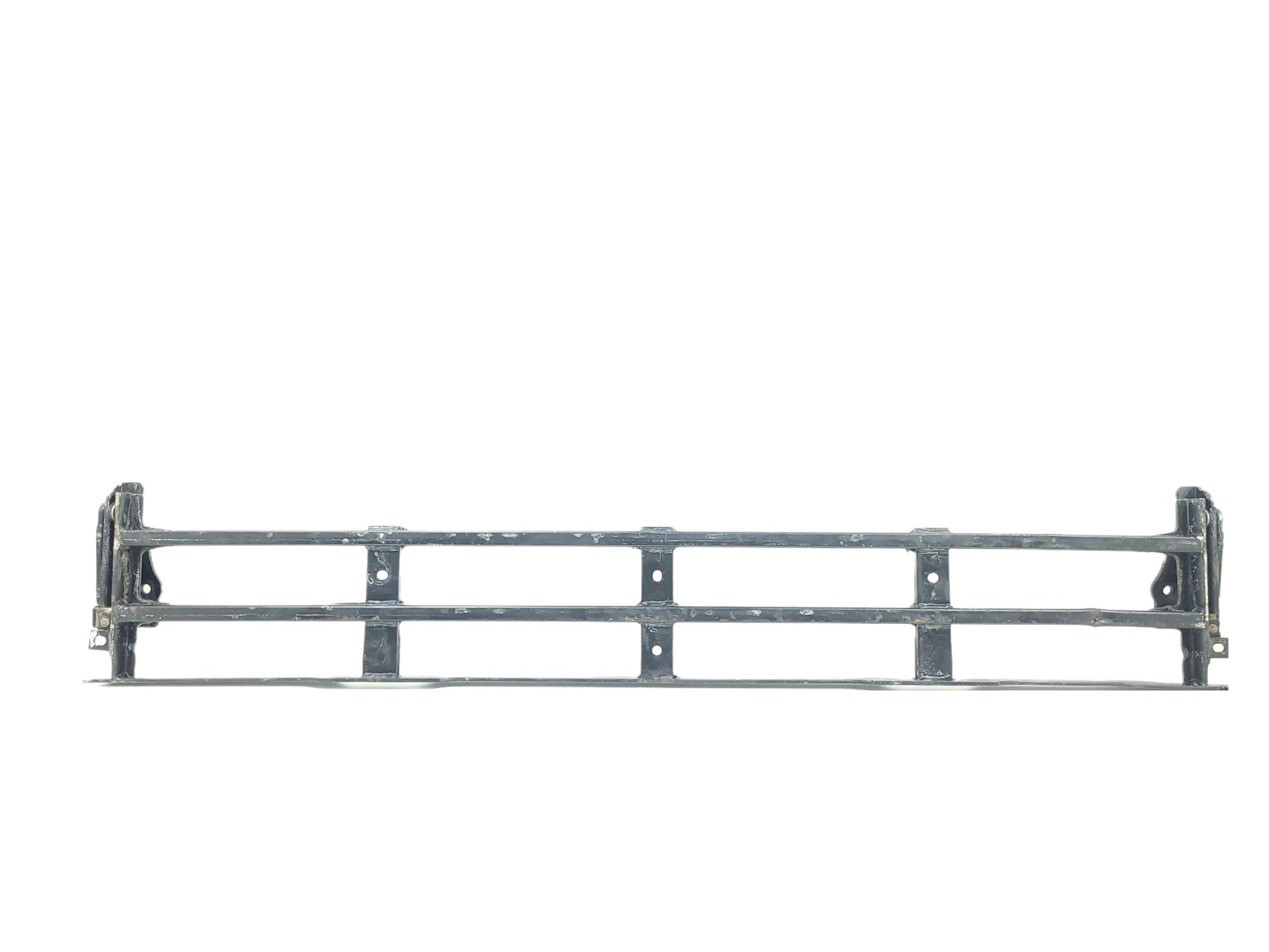 Grade Frontal Com Detalhes Volvo Fh 1