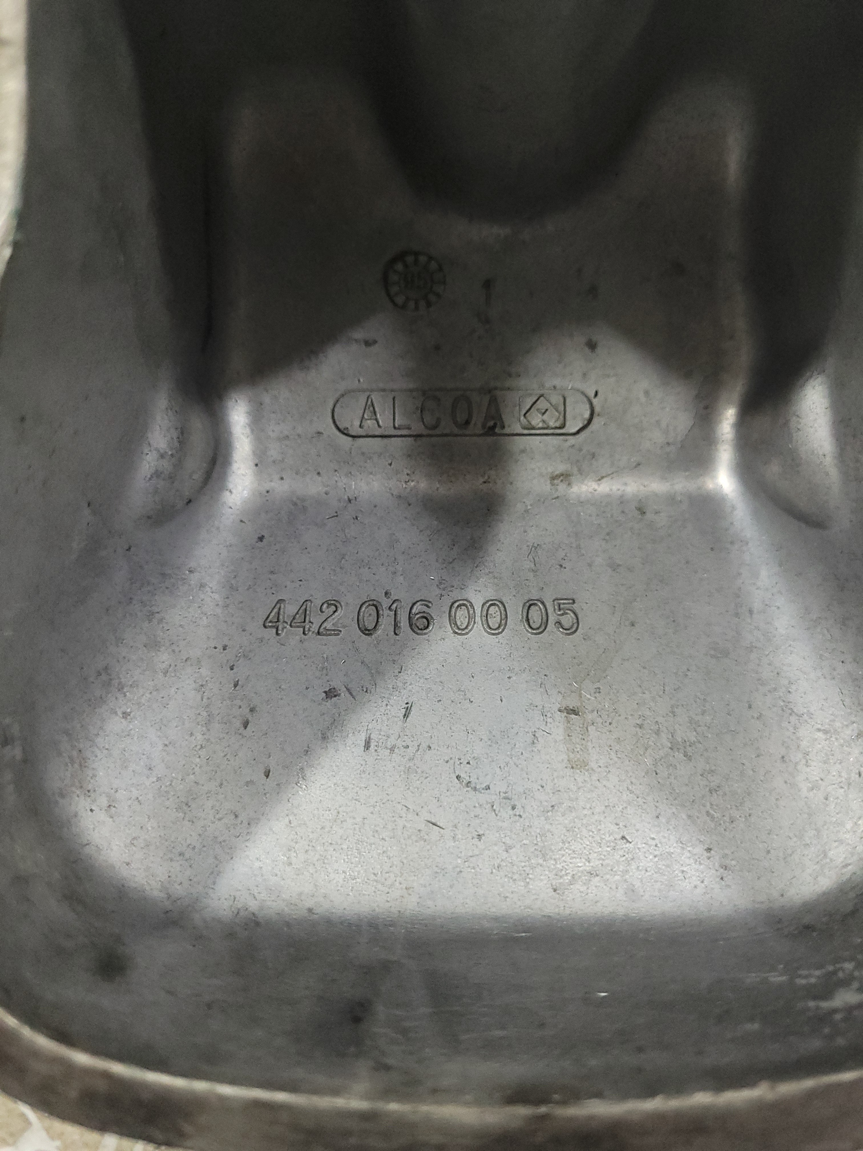 Tampa De Válvula M Benz 447 4420160005 5