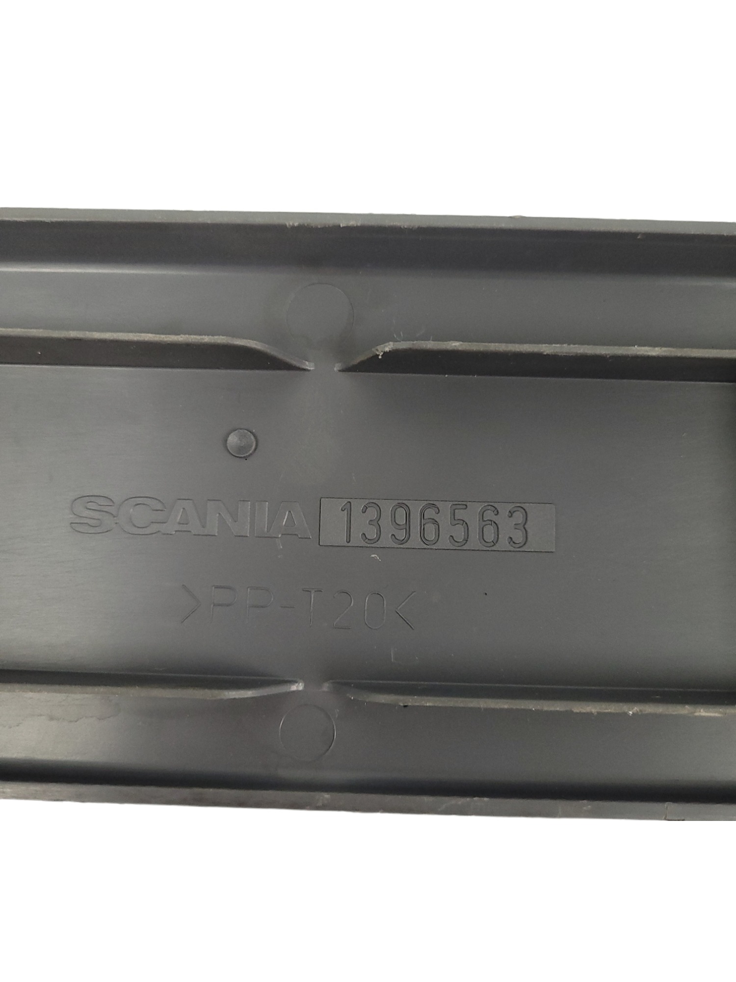 Revestimento Interno Superior Coluna Scania S4 1396563 8