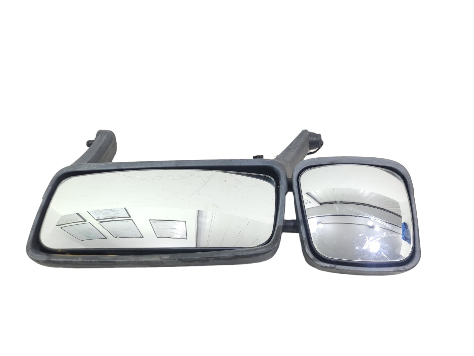 Retrovisor Direito Volvo Fh 1