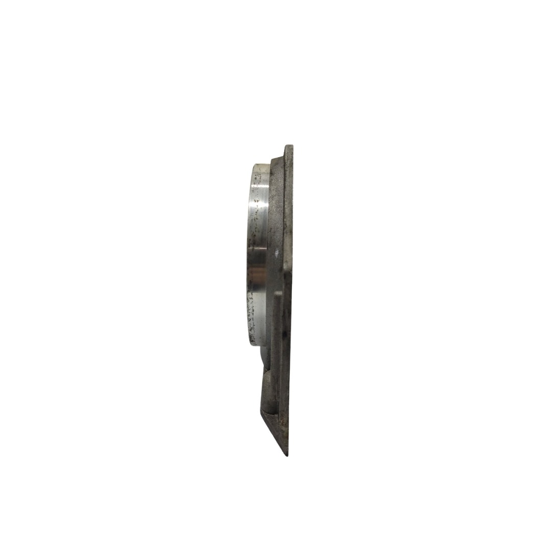 Tampa Traseira Retentor Motor Cummins F4000  3936895 3