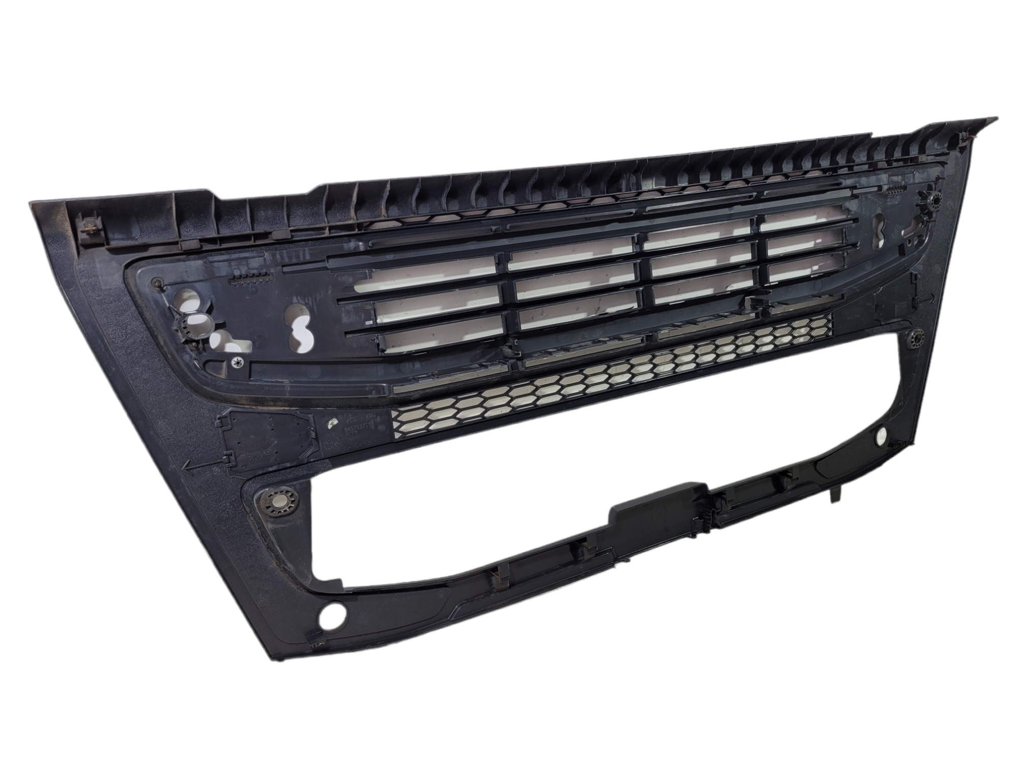 Painel Da Grade Inferior Frontal Volvo Fm84577628 3