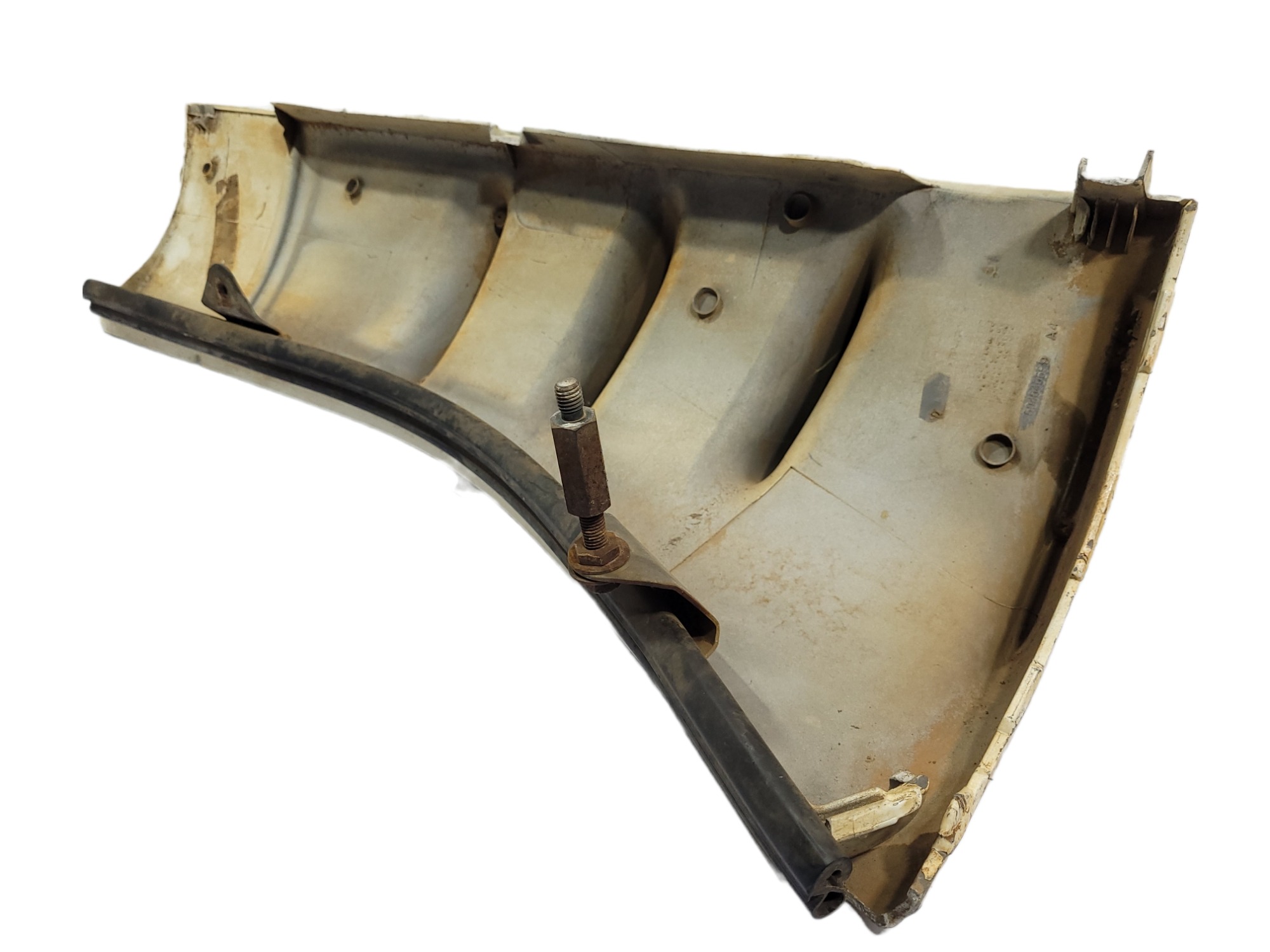 Defletor Da Coluna De Extensão Frontal Iveco Stralis – 4