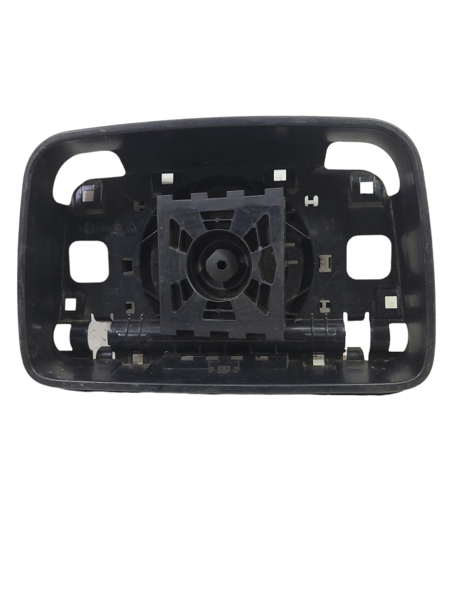 Aro Retrovisor Daf Xf 133900100 1