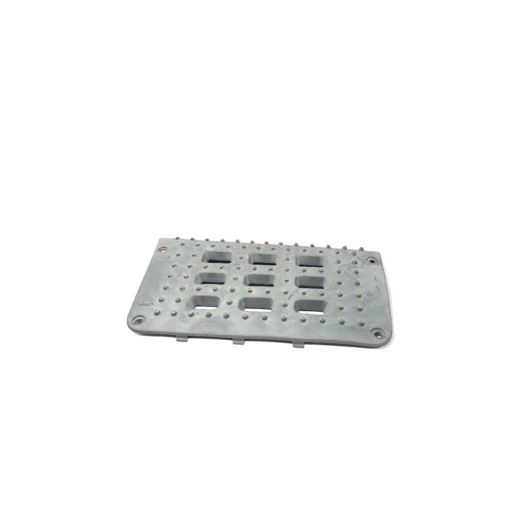 Tapete Pisante Estribo Vw Constellation 2s2821681 1