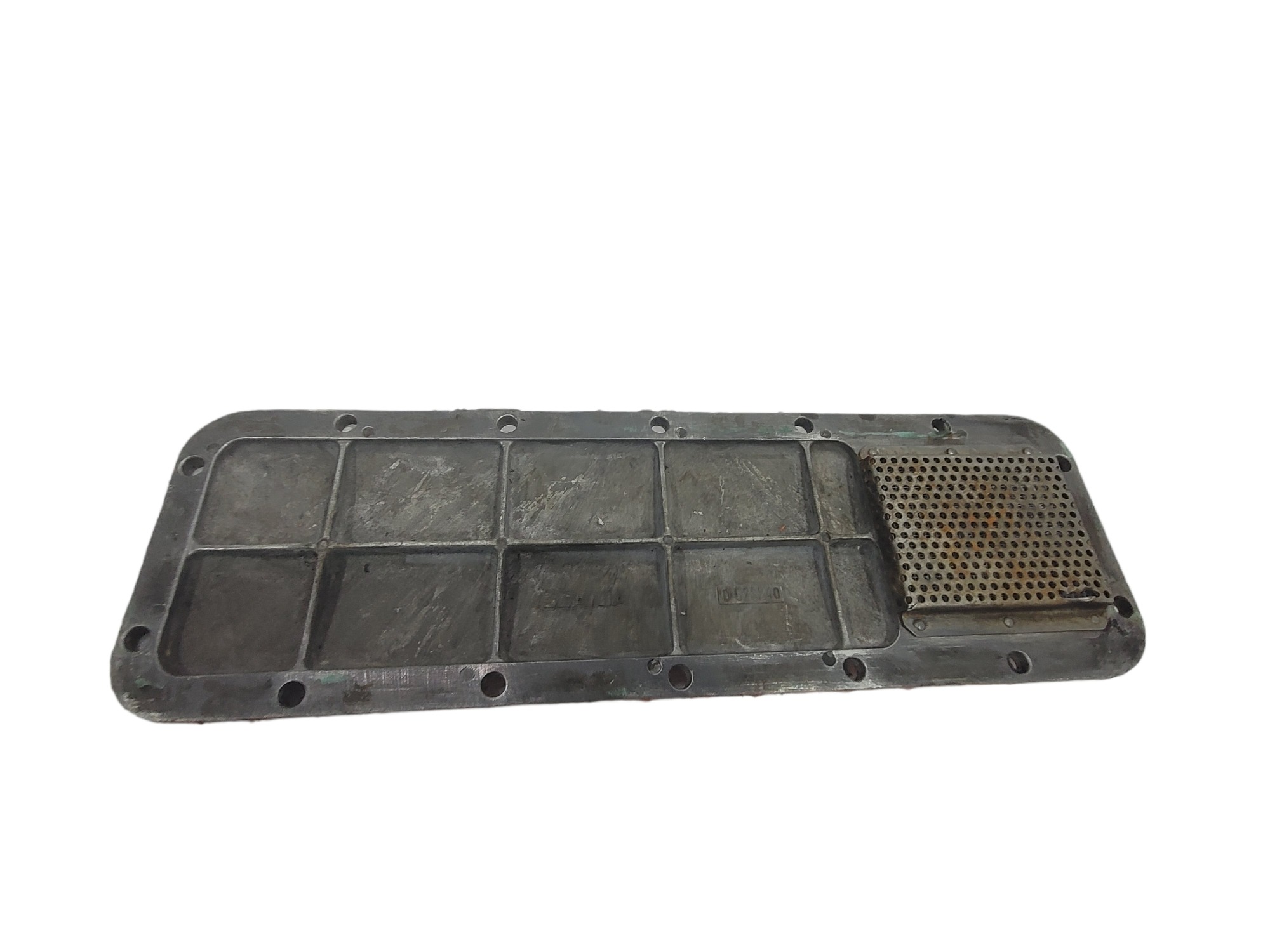 Tampa Lateral Proteção Motor Scania 112523240 4