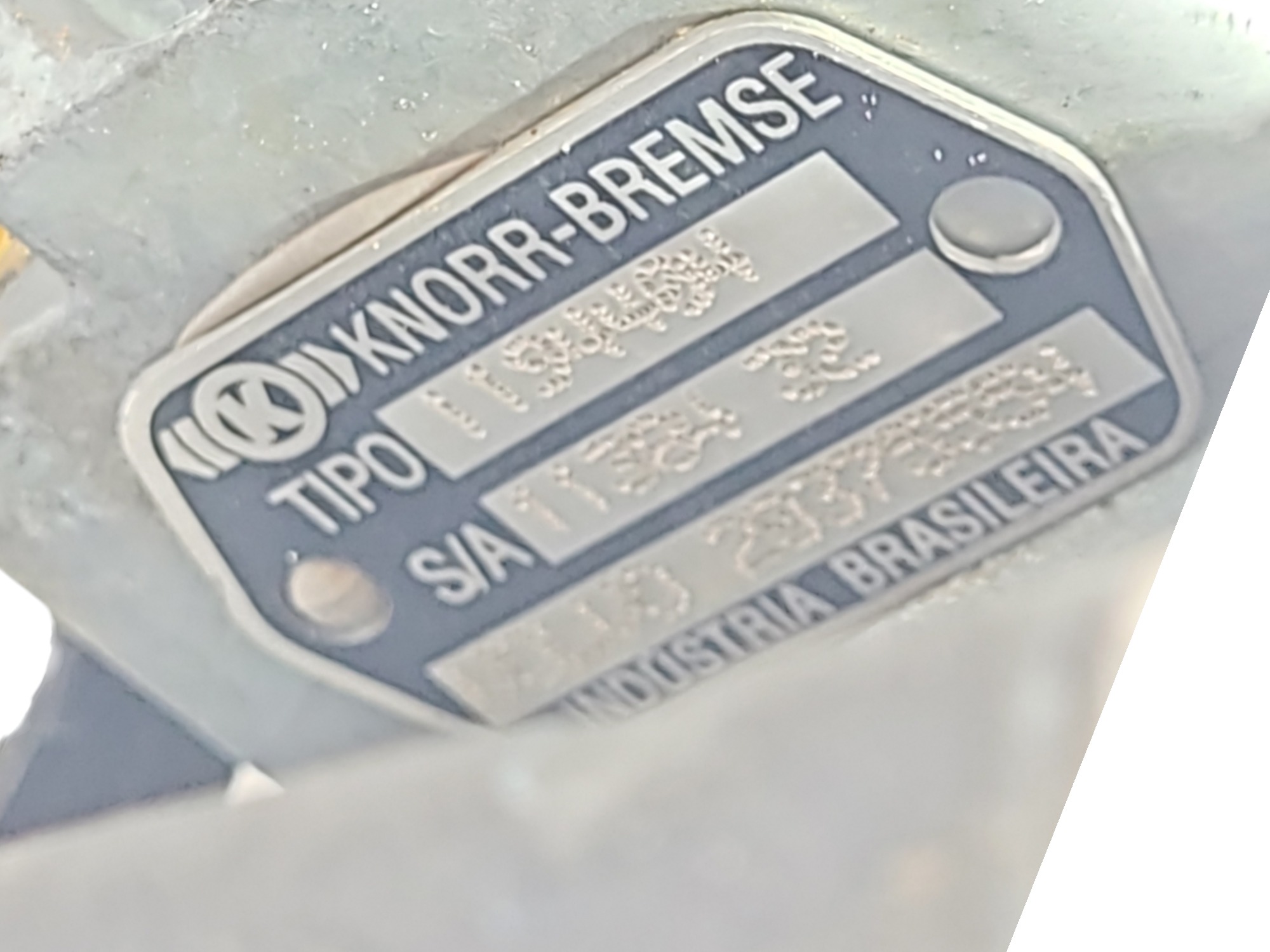 Valvula Volvo 5