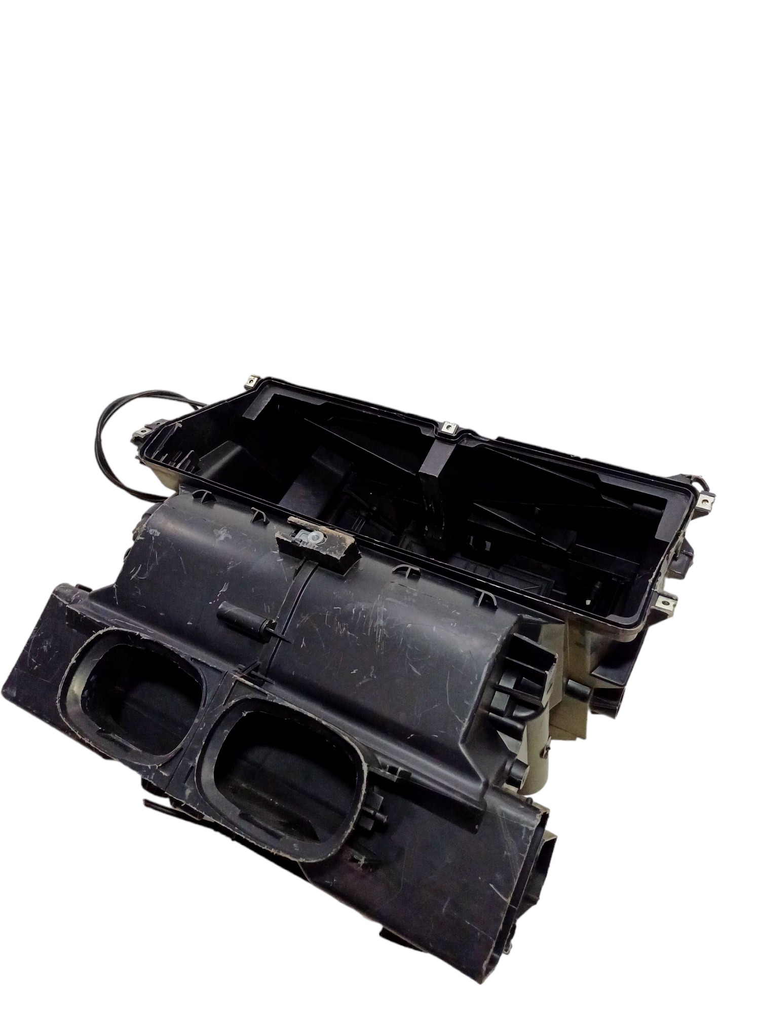 Caixa De Ar Volvo Vm 2