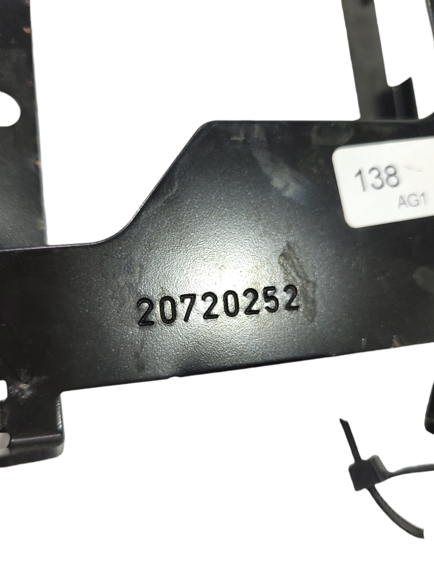 Suporte Conectores Elétricos Volvo Fhn 20720252 6