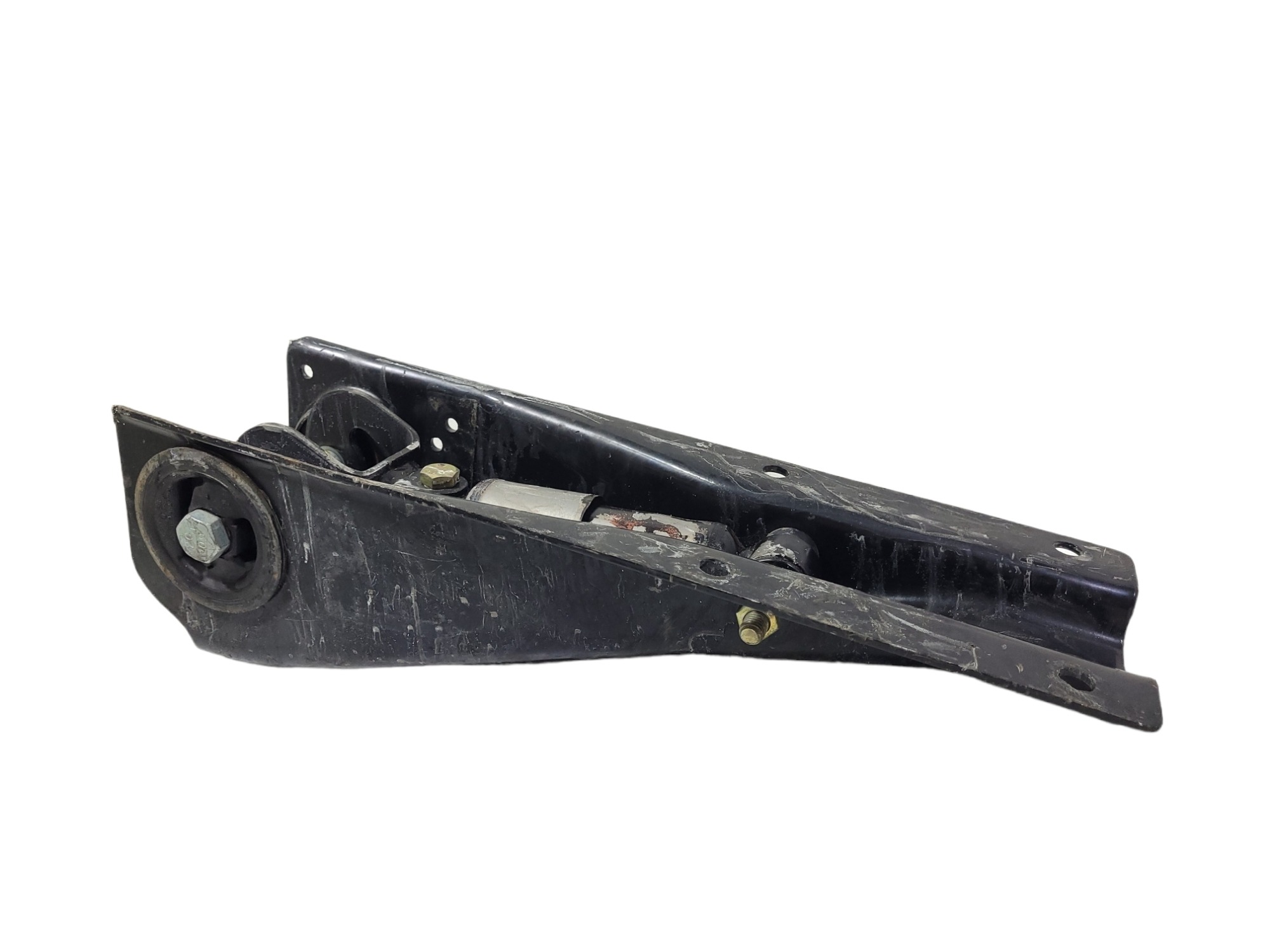 Suporte Traseiro Cabine Ford Cargo 899397b 3