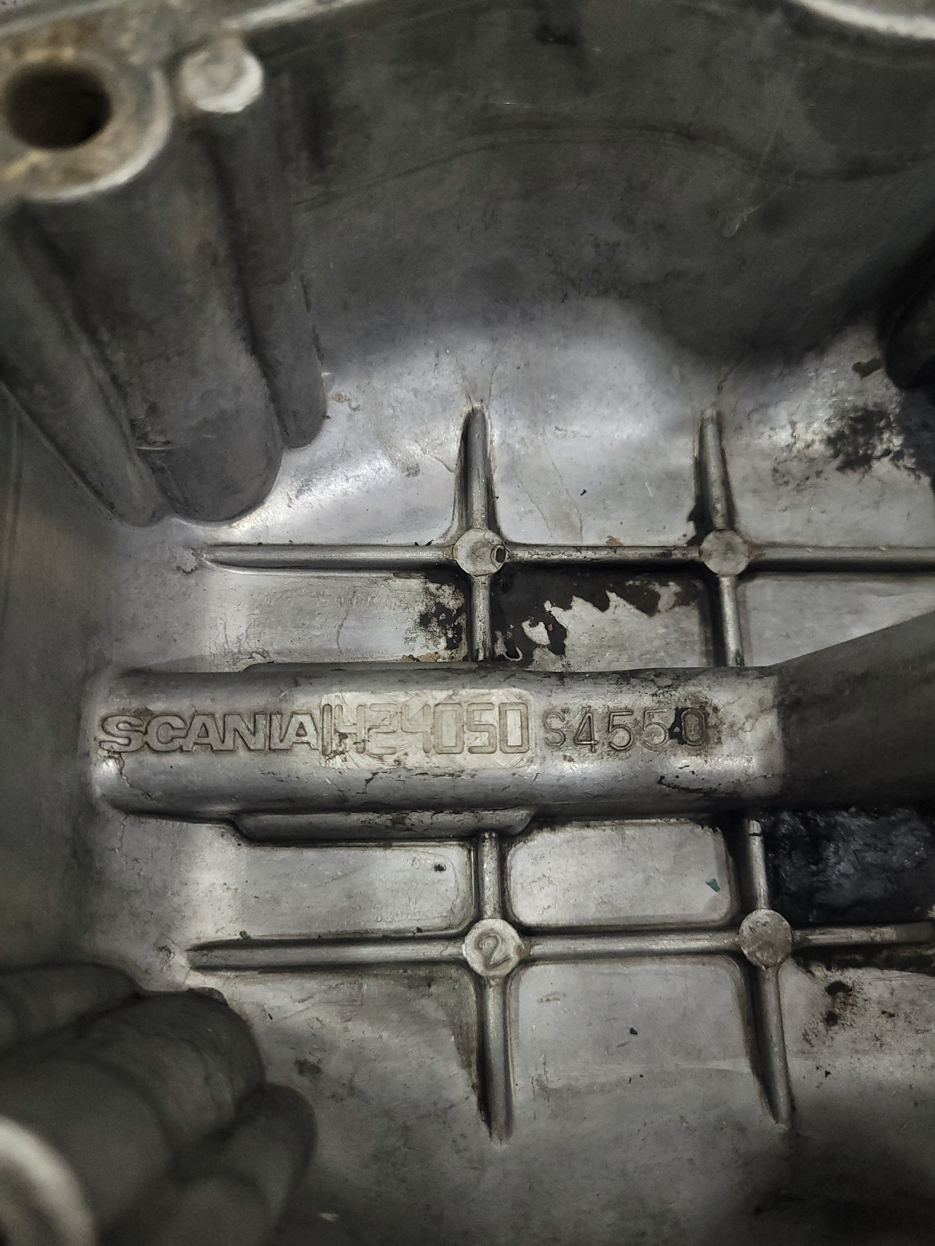 Tampa De Válvula Com Bomba Scania S4 400360 1424050 5