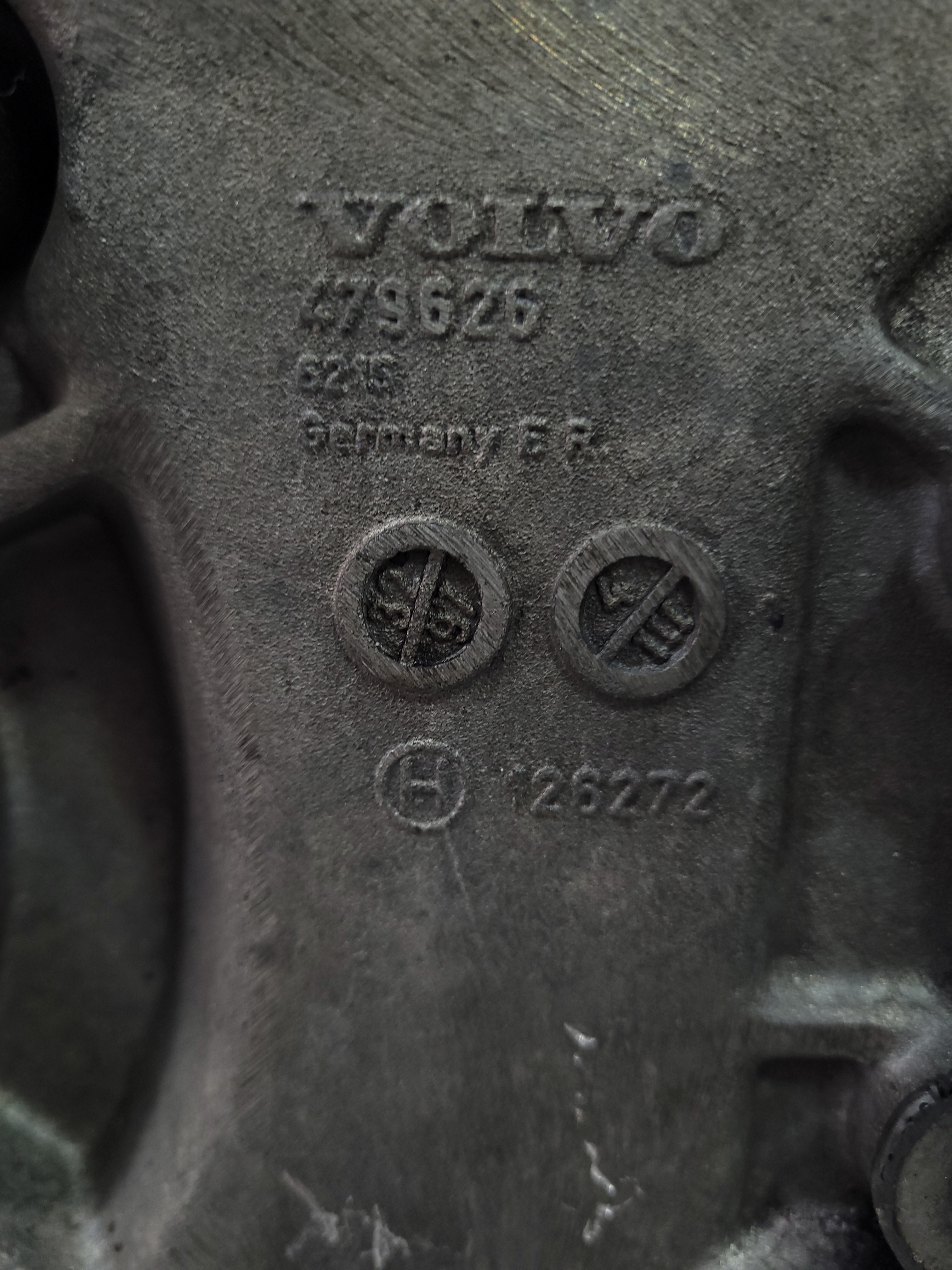 Tampa Distribuição Volvon 479626 5