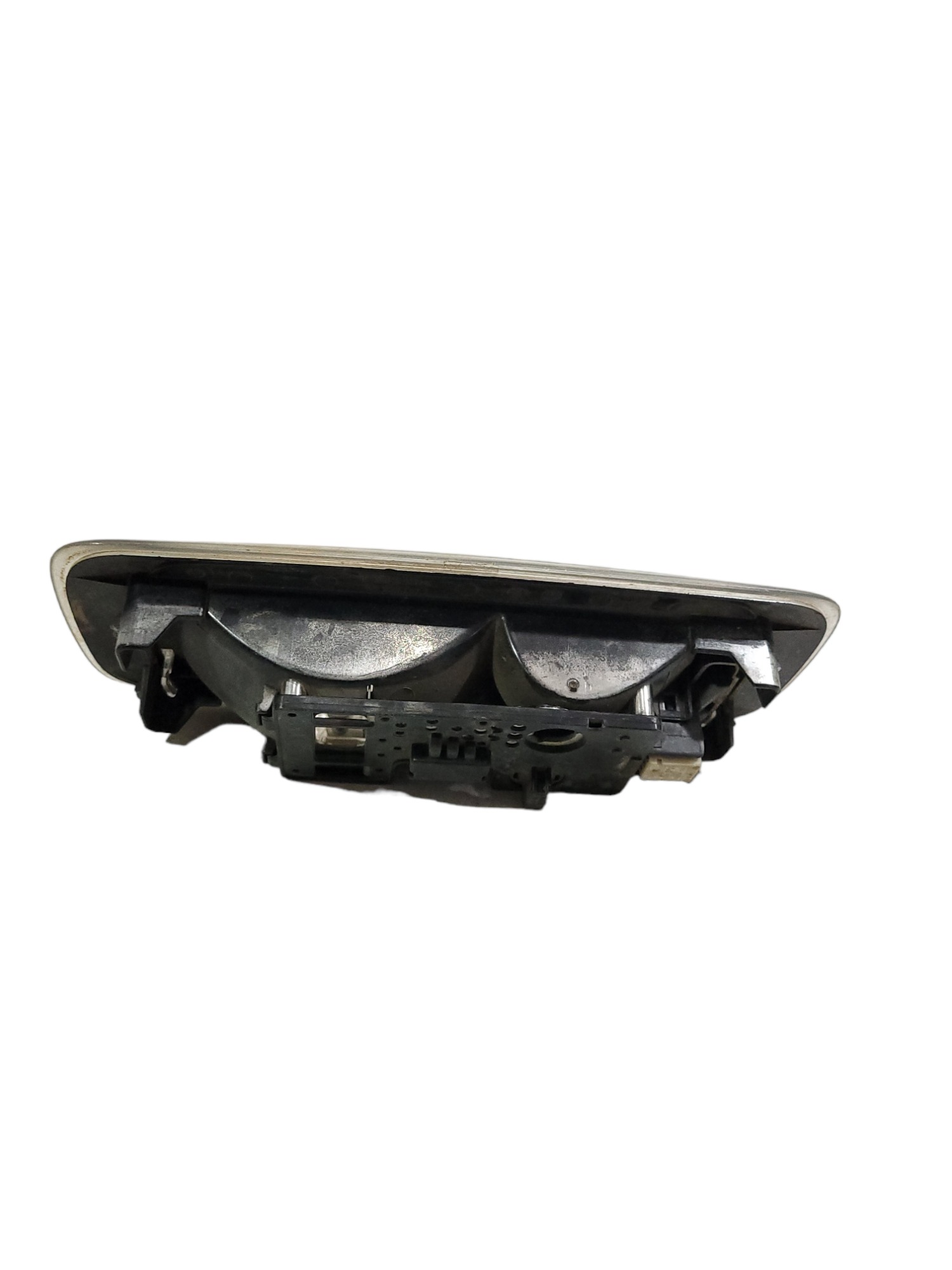Lanterna Volvo 82368365 3