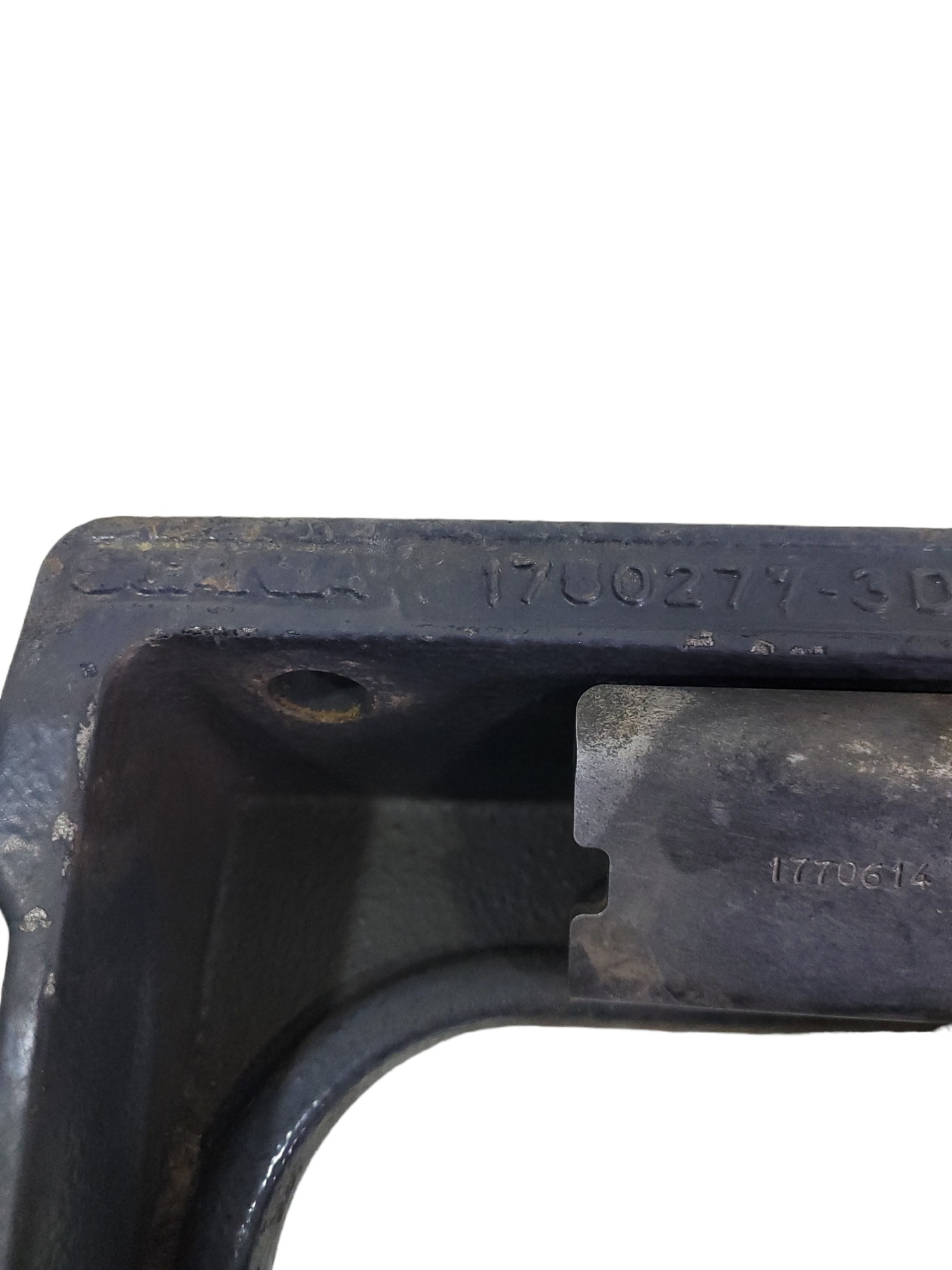 Suporte Do Tanque Arla 32 Scania1750277 5
