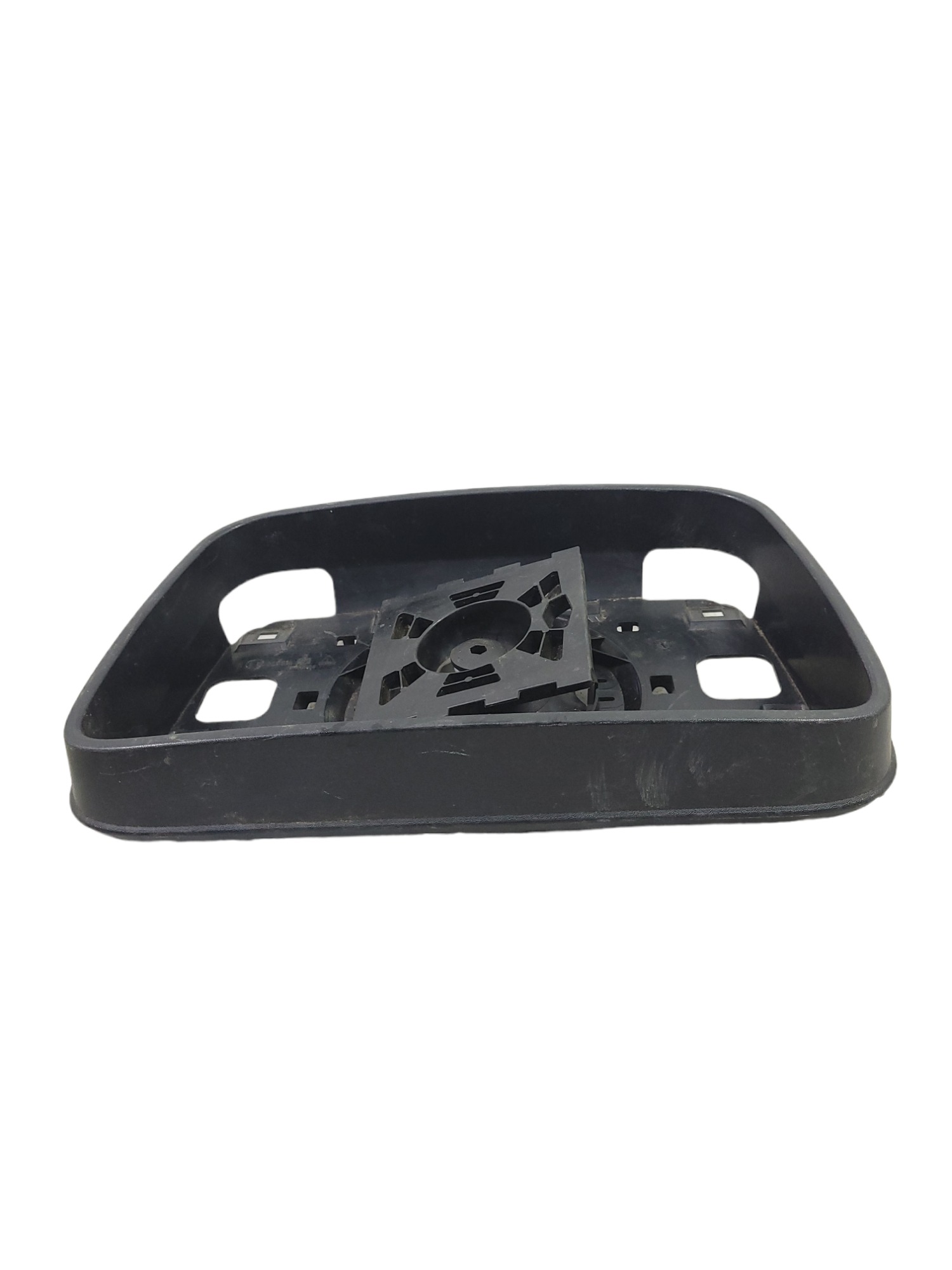 Aro Retrovisor Daf Xf 133900100 3