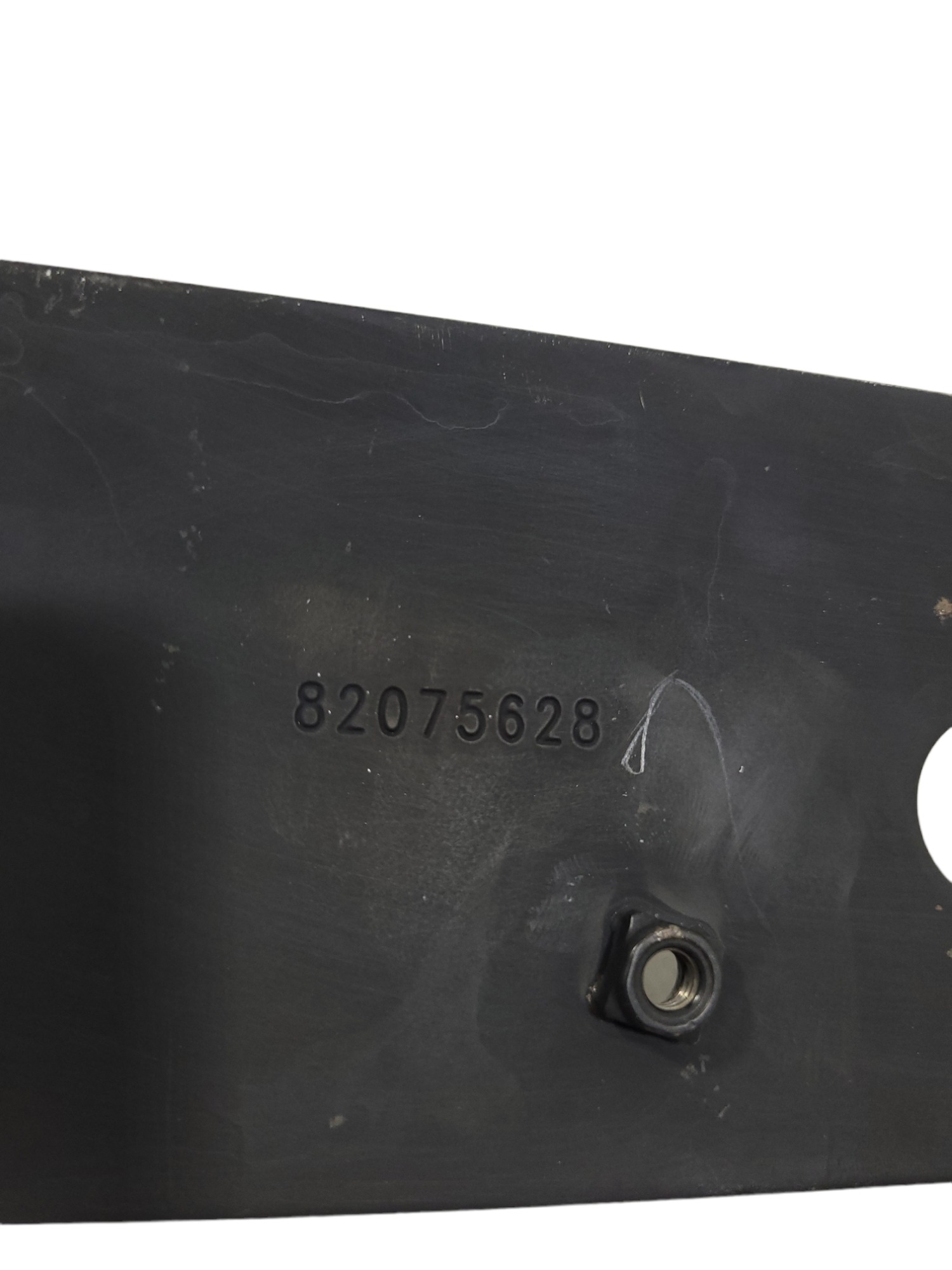 Suporte Porta Luvas Volvo Fh 82075628 5