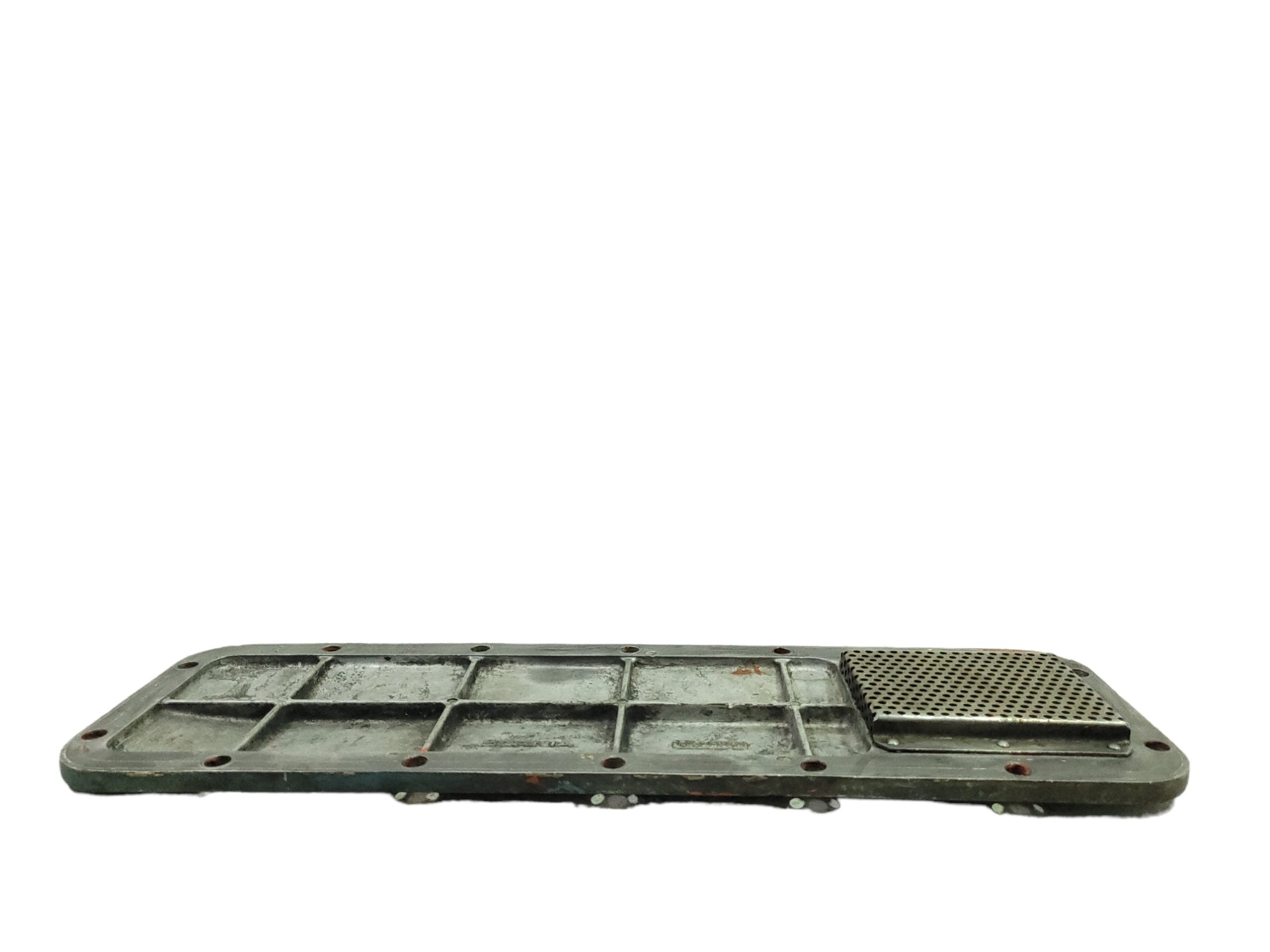 Tampa Lateral Proteção Motor Scania 112523240 3