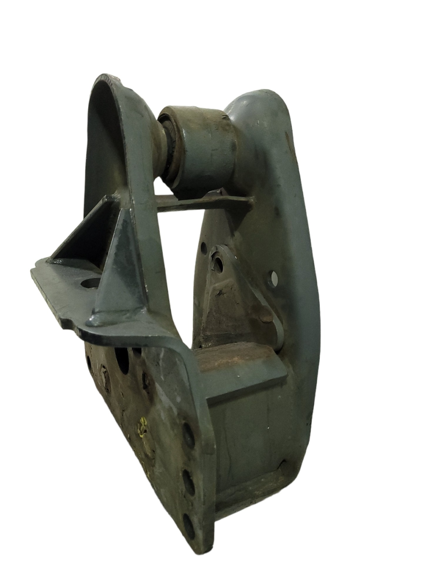 Suporte Balança Central Do Truck Volvo 4