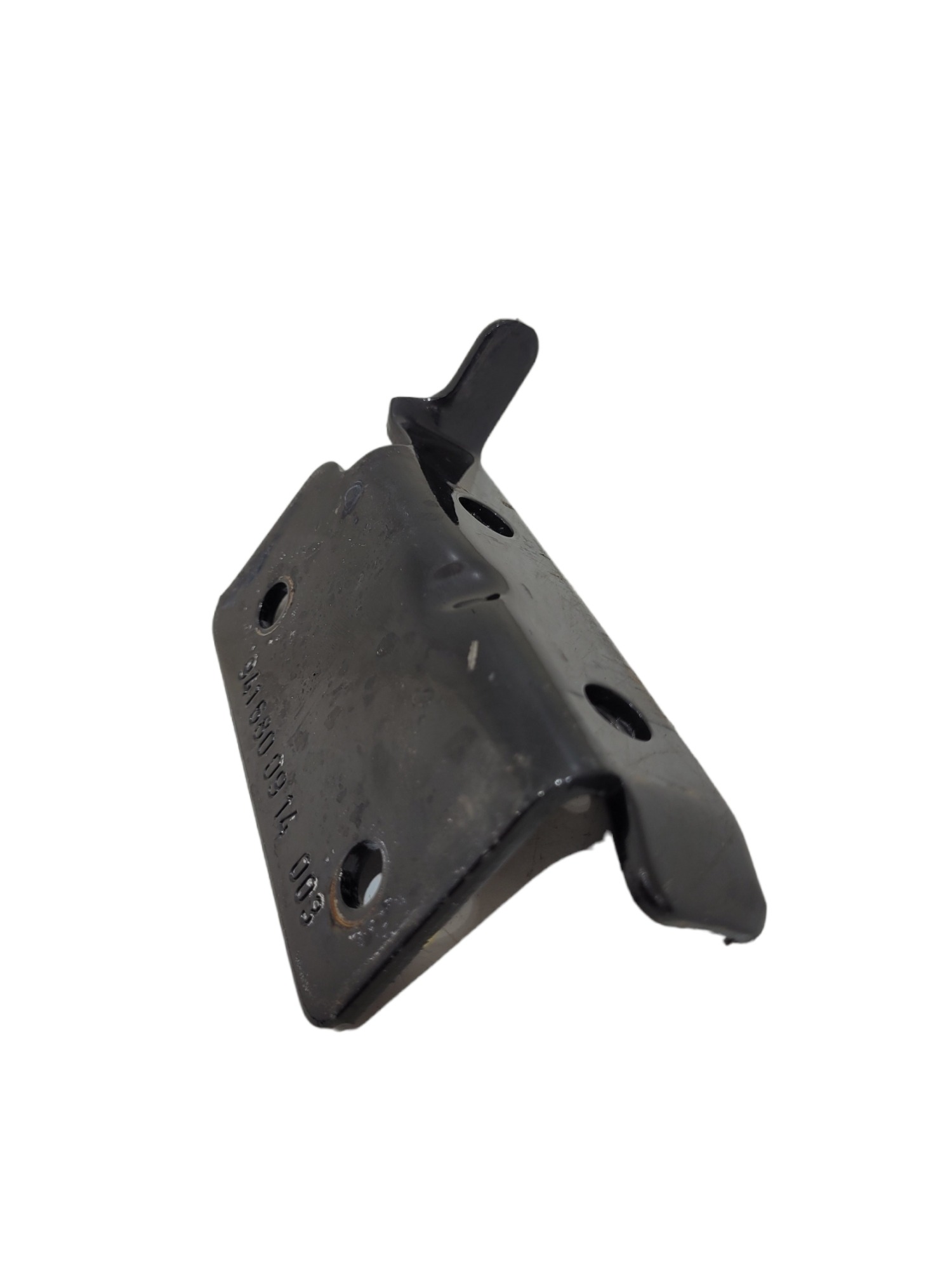Suporte M Benz Axor 9416800914003 1