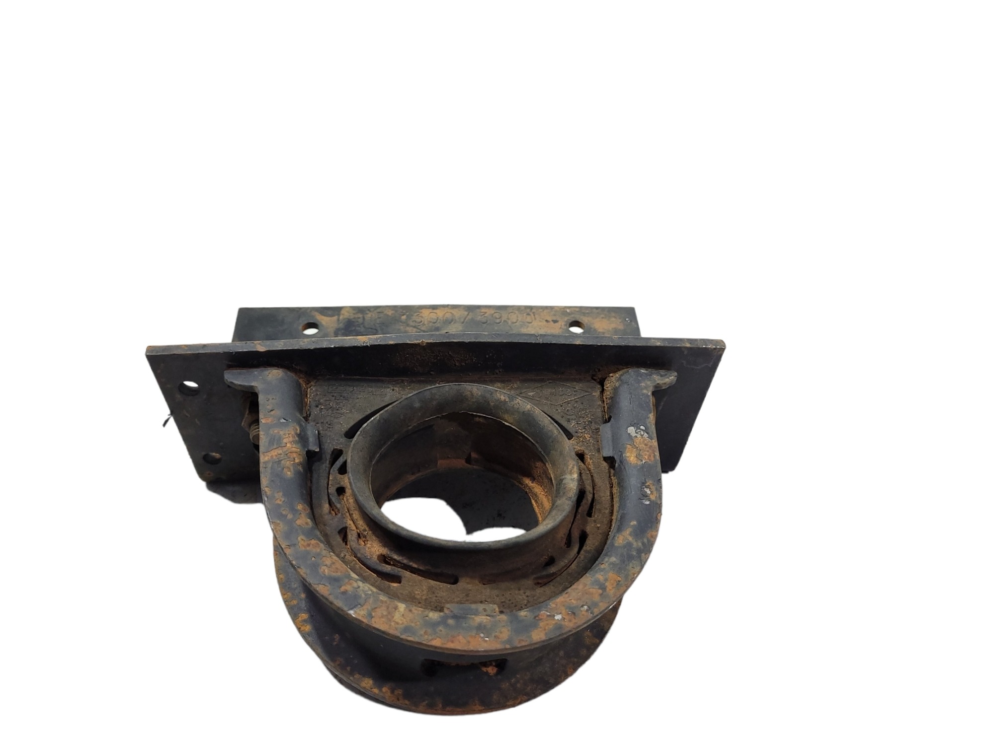 Suporte Cardan Ford Cargo 3