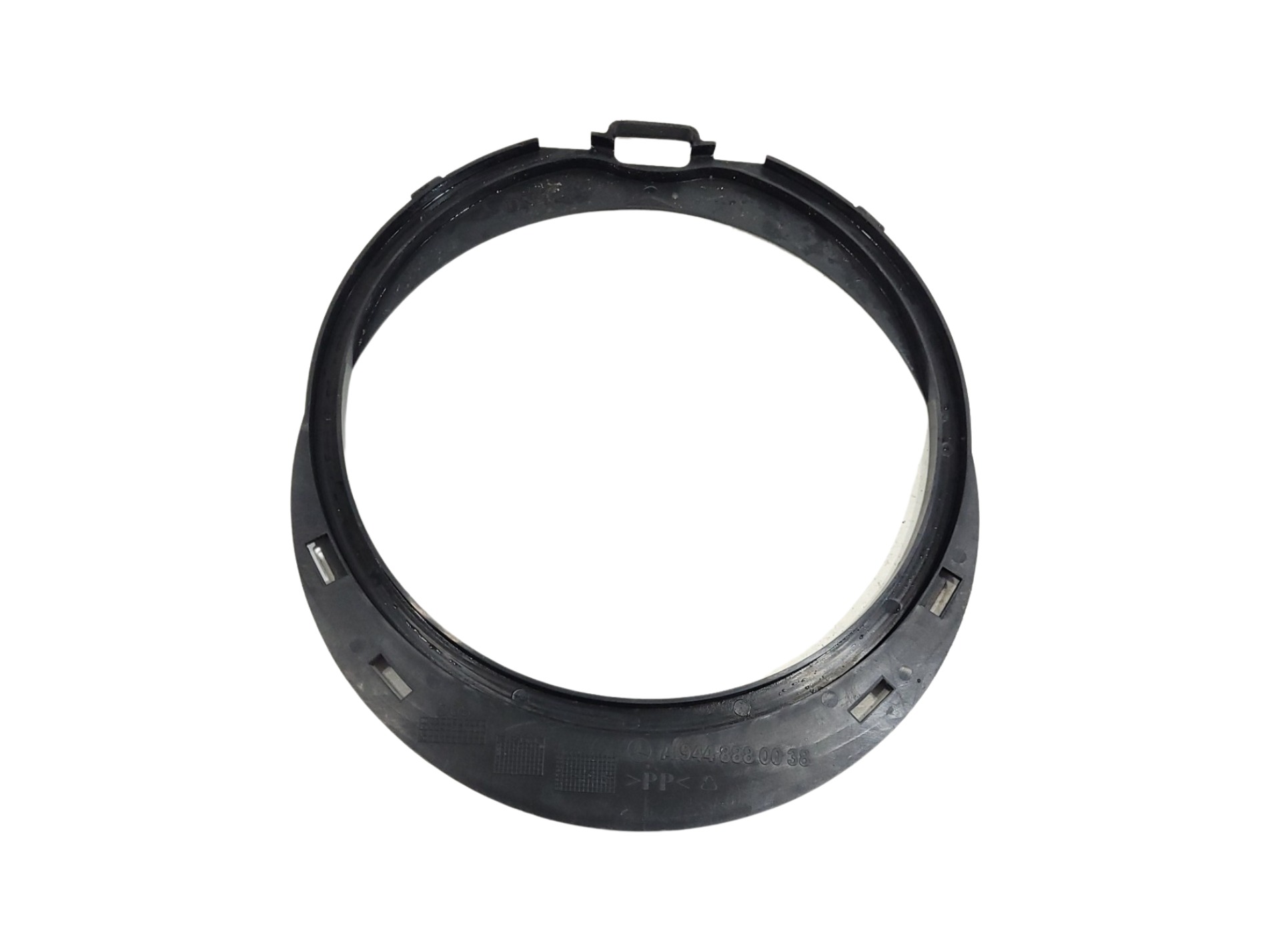 Moldura Traseira Emblema M Benz Axor 2831 2007 A9448880038 4